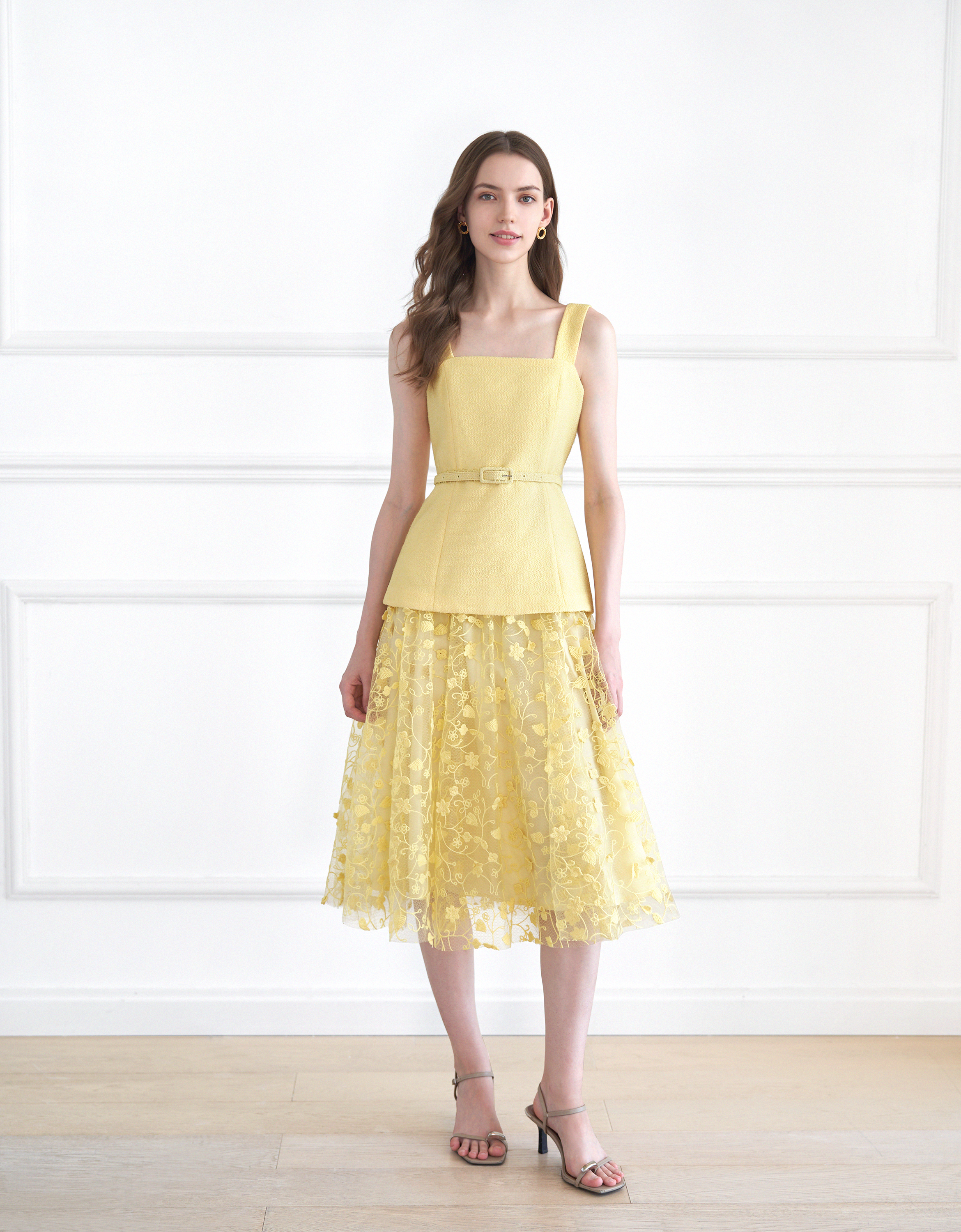 スクエアネックレーススカートミディワンピース – SaturdayClub