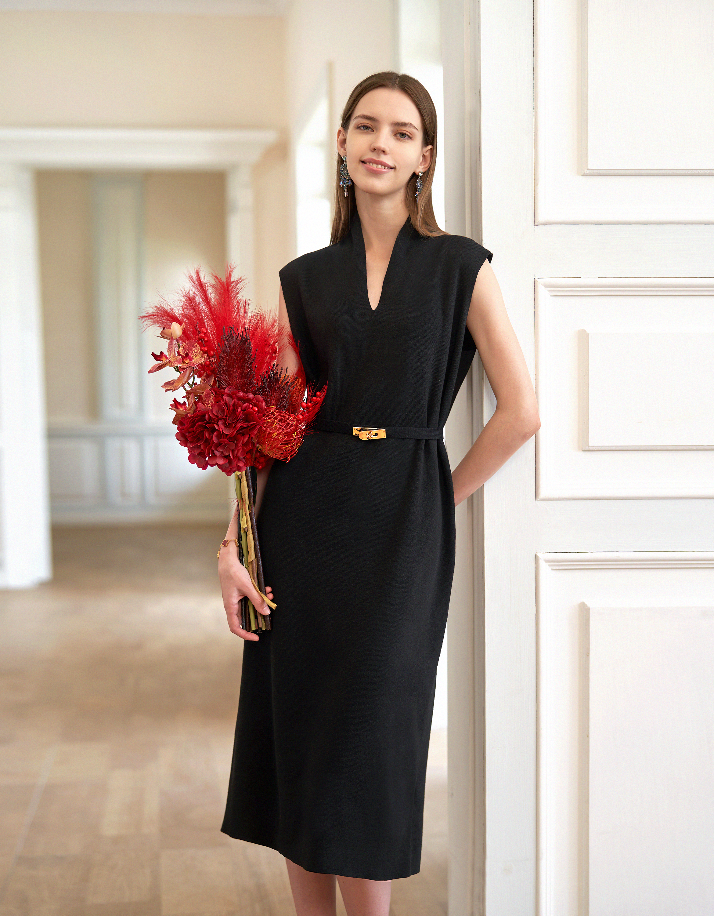 【新品未使用】 SaturdayClub ワンピース ミディ – SaturdayClub International