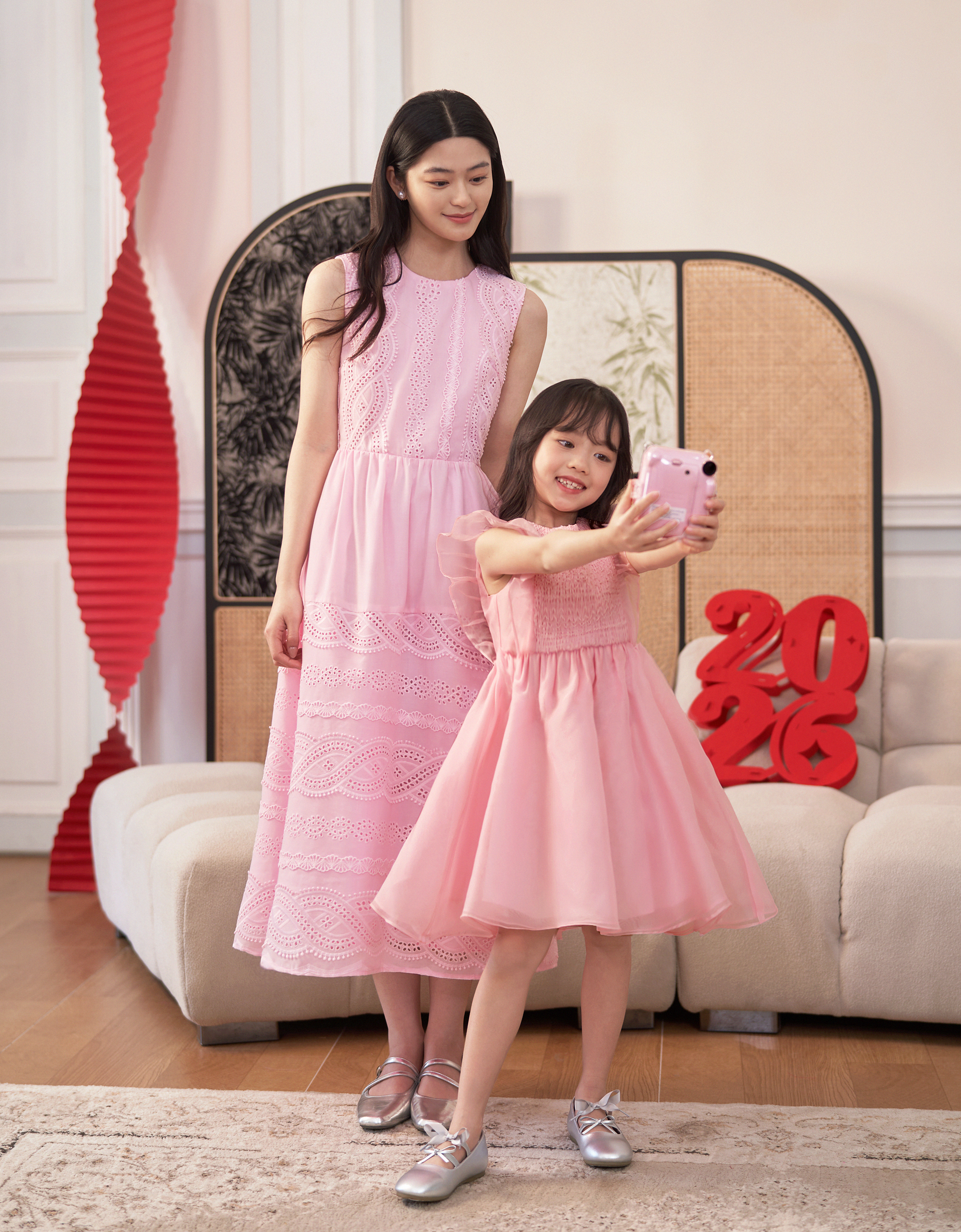 NEW IN – SaturdayClub International