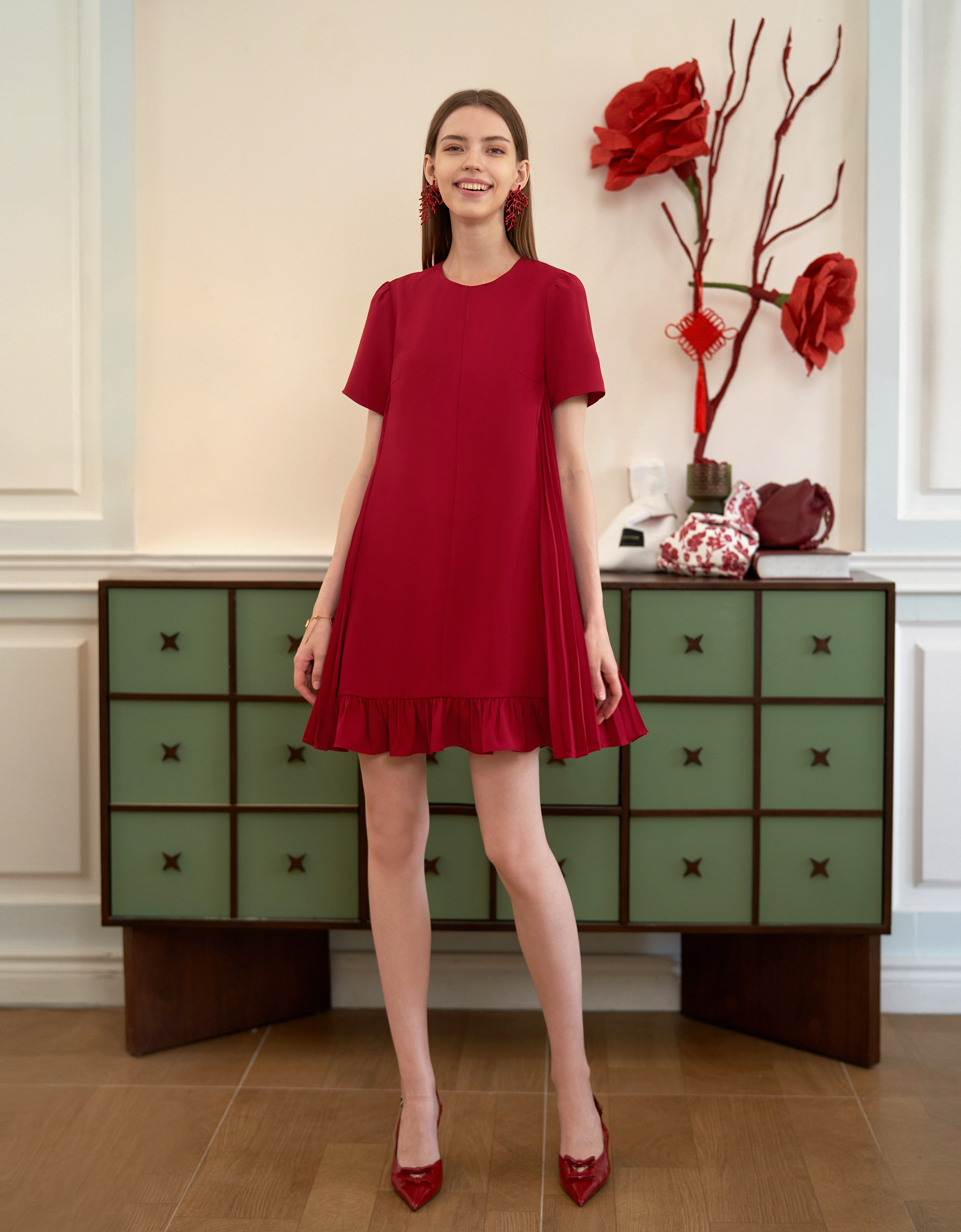 新品SaturdayClub ワンピース ワンピース – SaturdayClub International