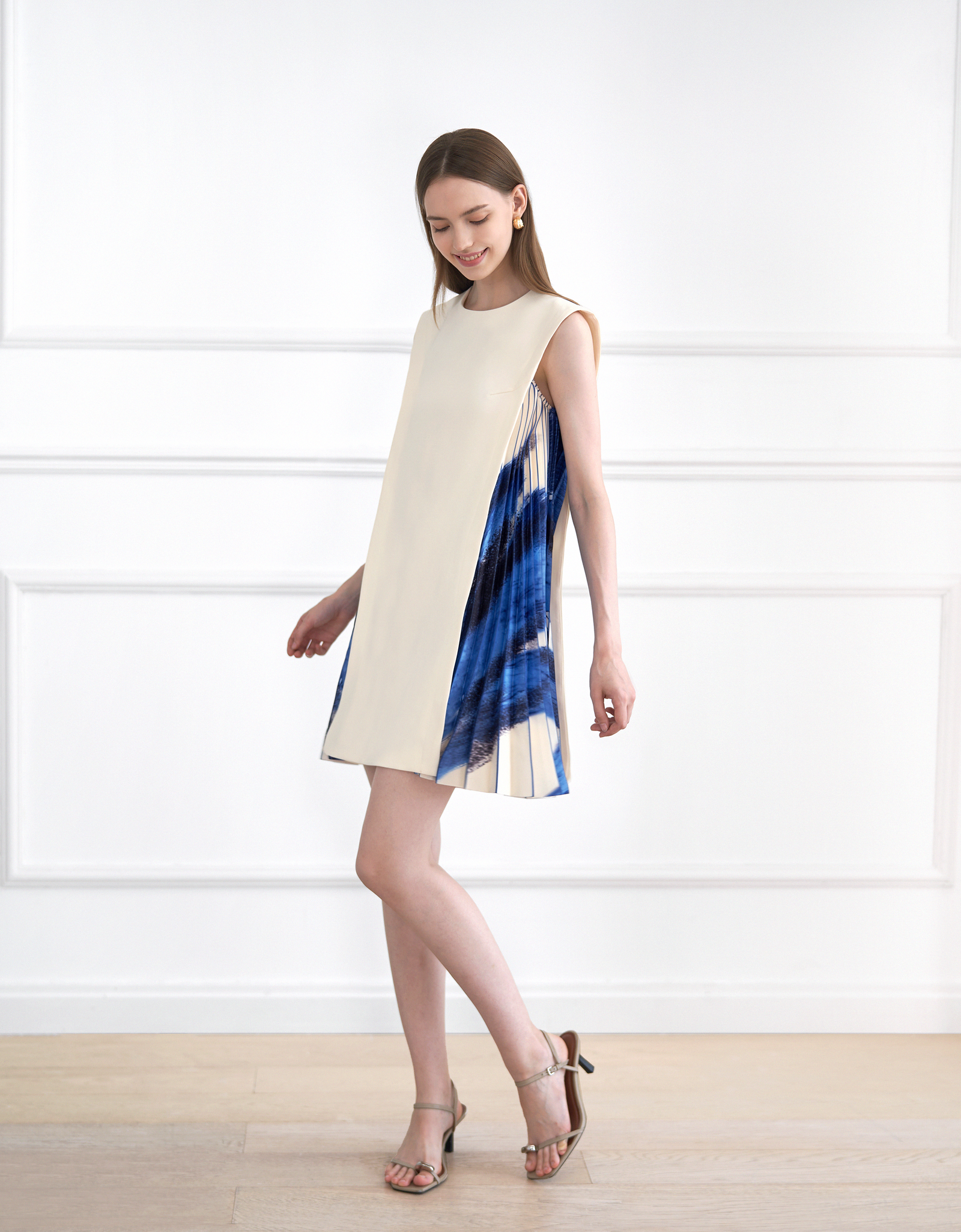 サイドプリントプリーツシフトワンピース – SaturdayClub サイドプリントプリーツシフトワンピース – SaturdayClub