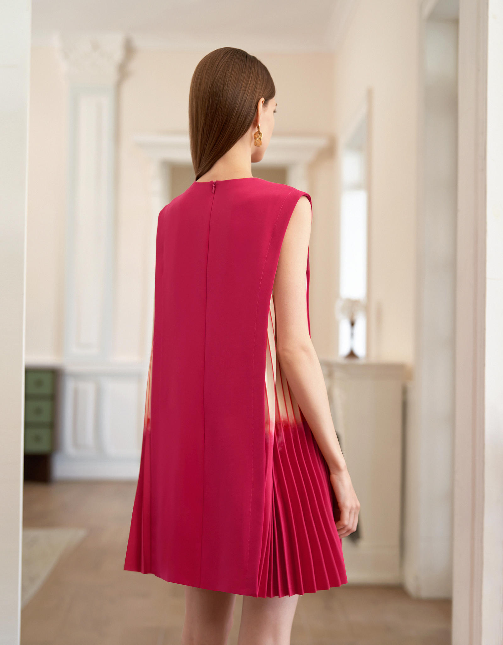 open lace back dress Side Printed Pleated Shift Dress  SaturdayClub International