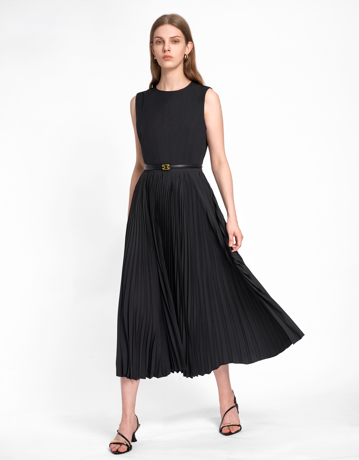 プリーツノースリーブワンピース – SaturdayClub International プリーツノースリーブワンピース – SaturdayClub International