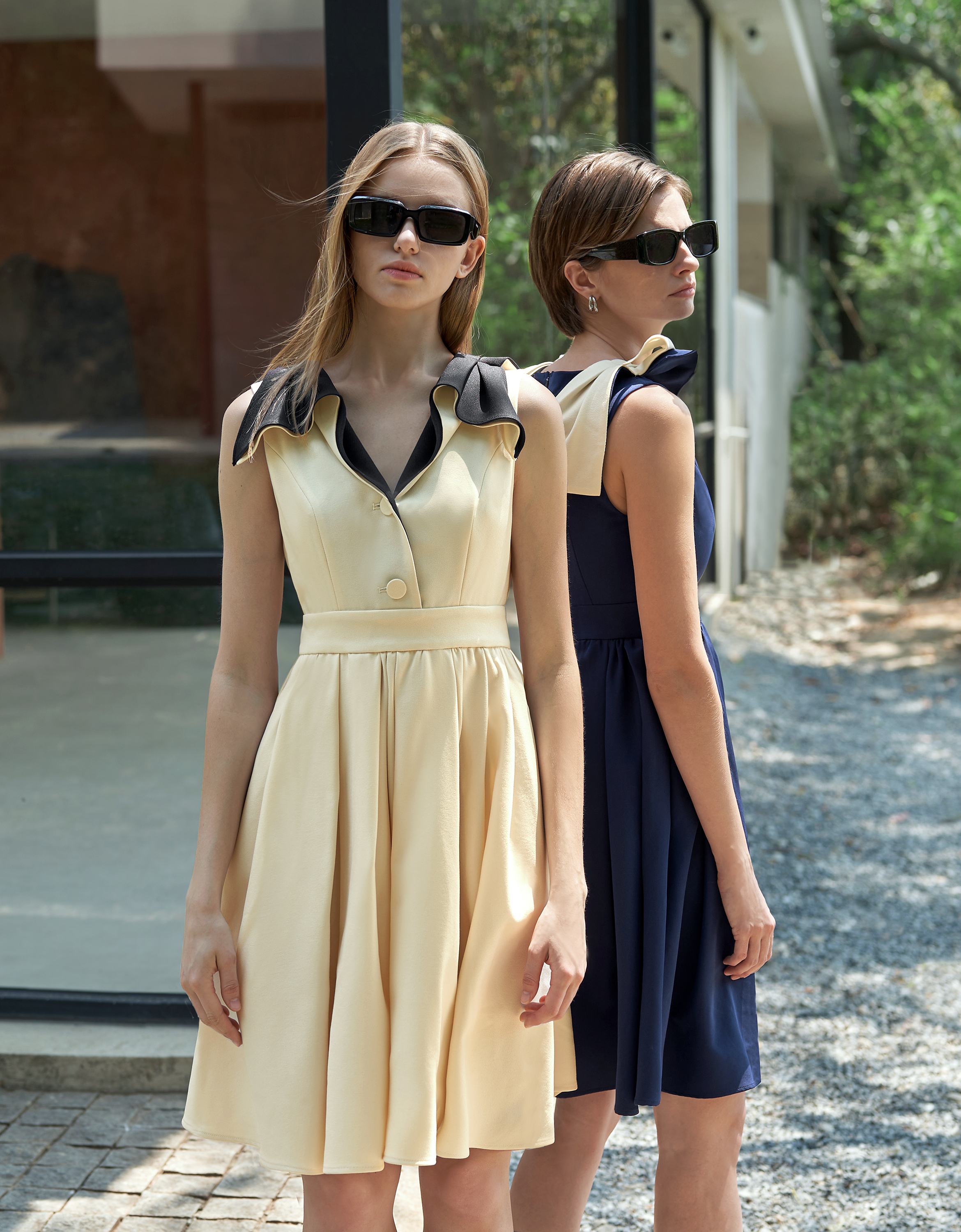 apricot & black(a25687)