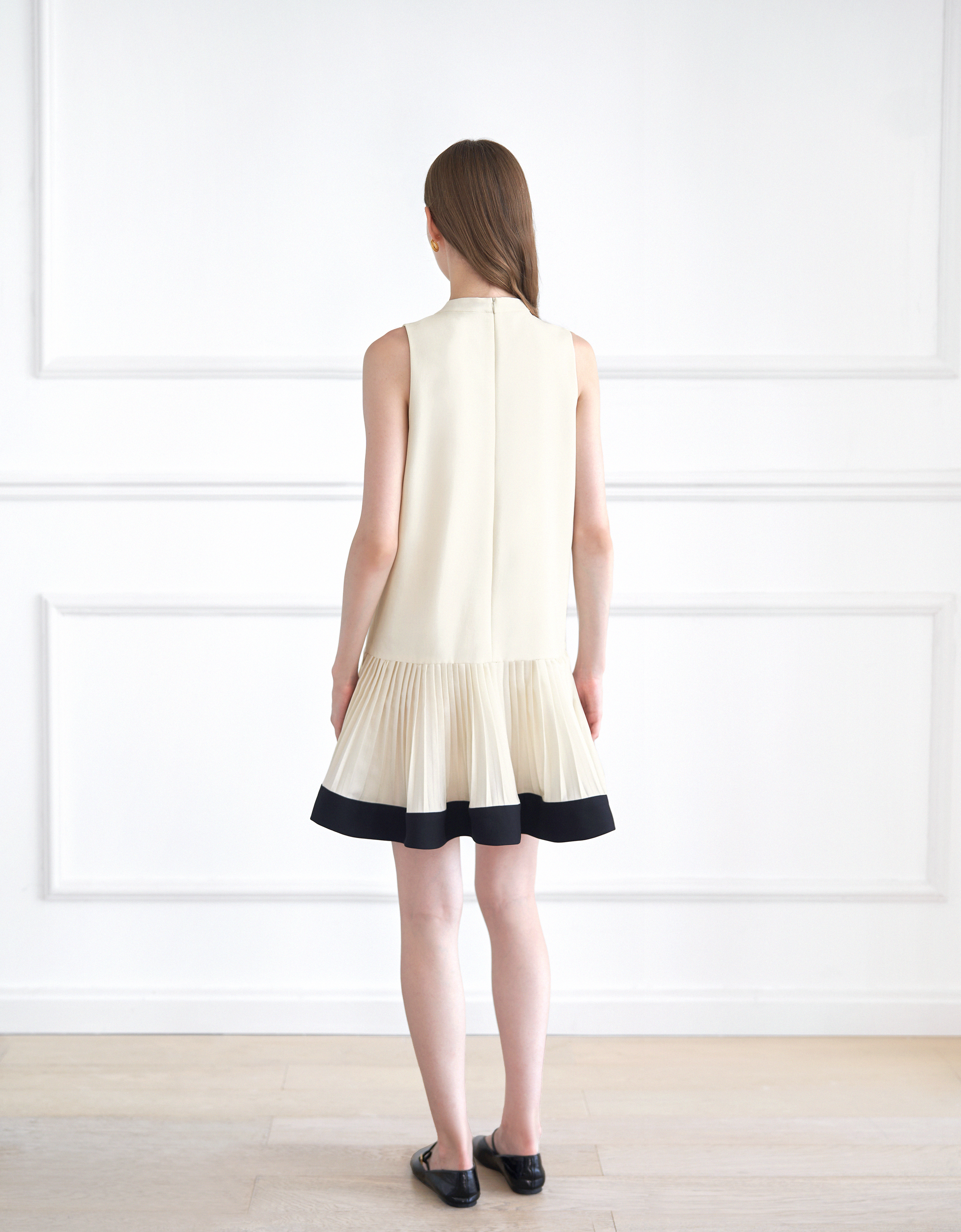 apricot & black(a26020)