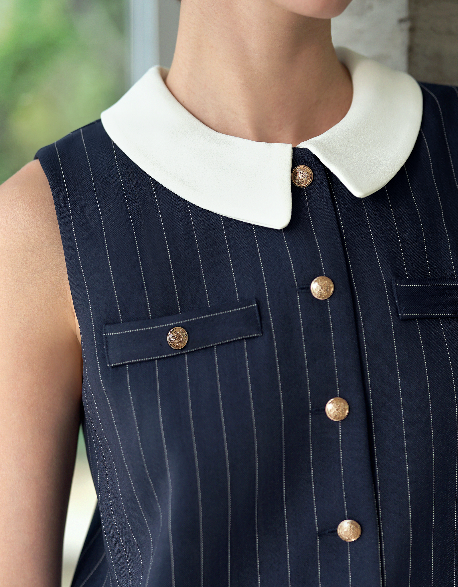 取り外し可能カラーストライププリーツワンピース 取り外し可能カラーストライププリーツワンピース