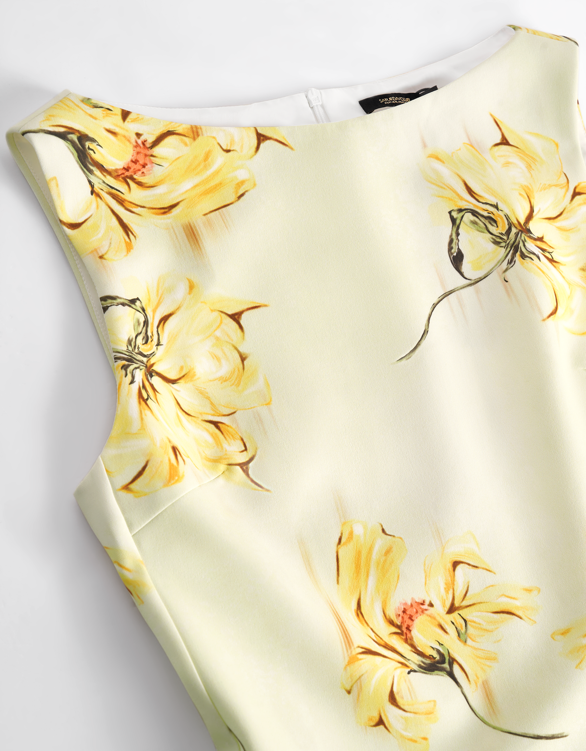 ☆SaturdayClub☆ボートネックフローラルシフトドレス 国内配送 ☆SaturdayClub☆ボートネックフローラルシフトドレス 国内配送