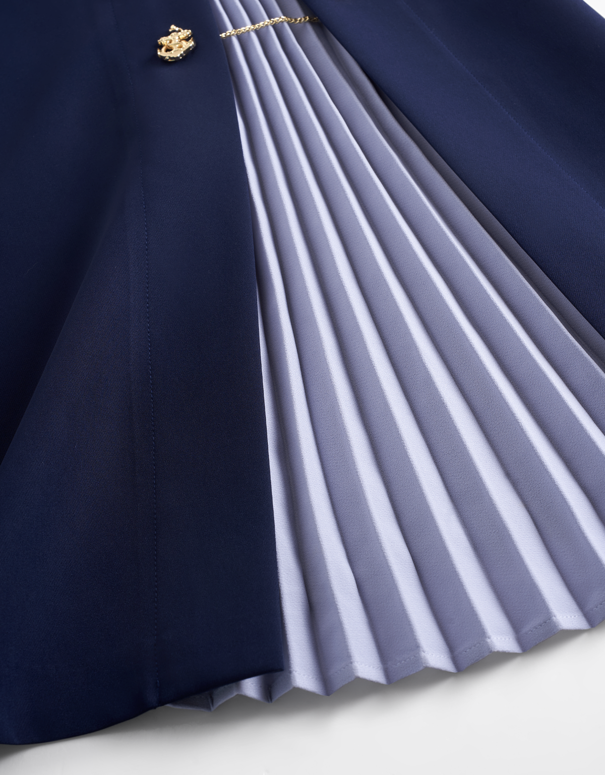 コントラストプリーツパネル半袖ワンピース – SaturdayClub コントラストプリーツパネル半袖ワンピース – SaturdayClub