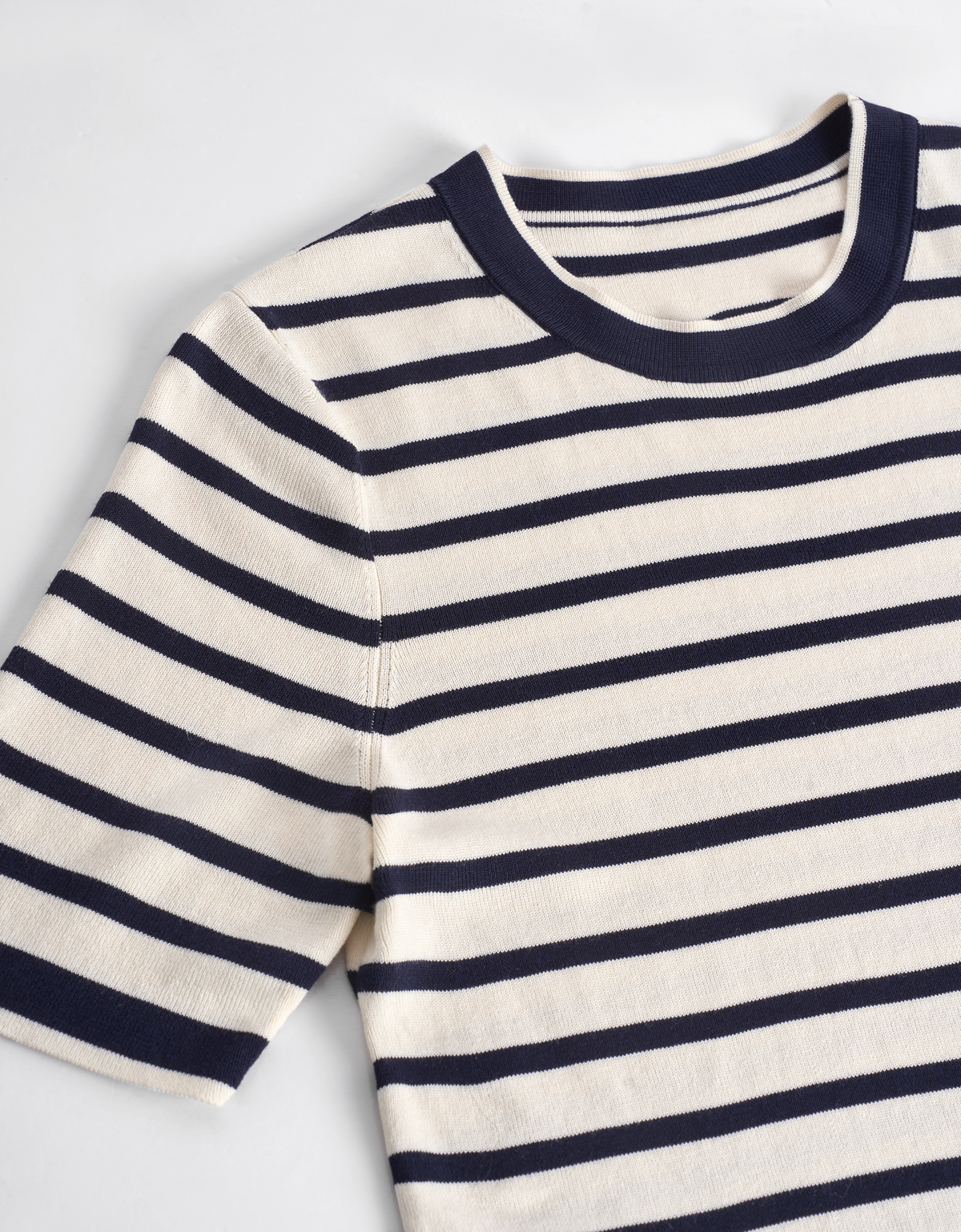 navy & white(a27097)