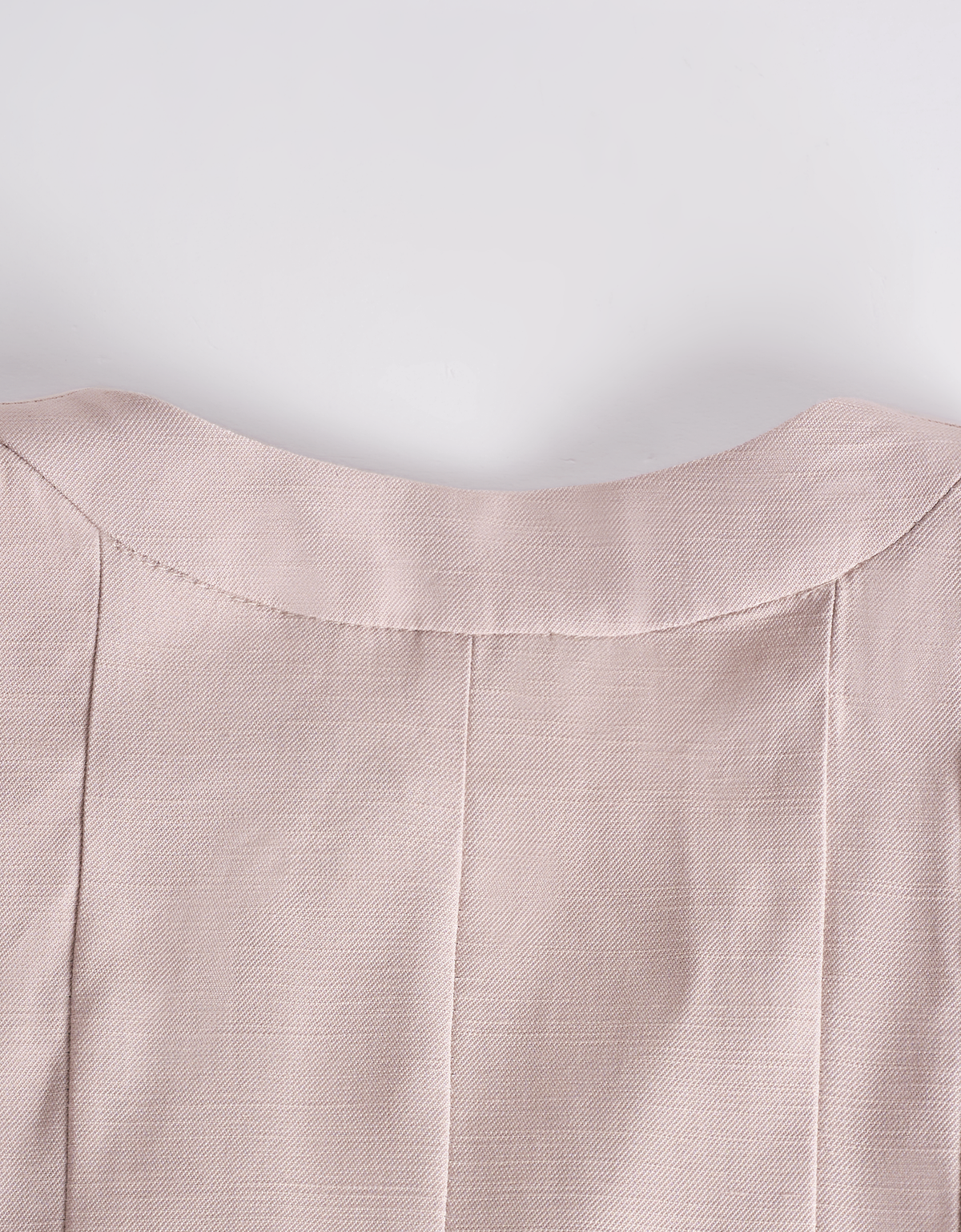 pinkish grey(a27447)