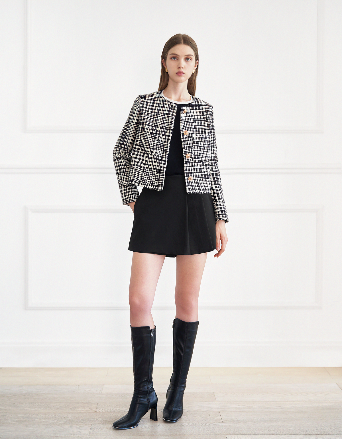 black & white(a27453)