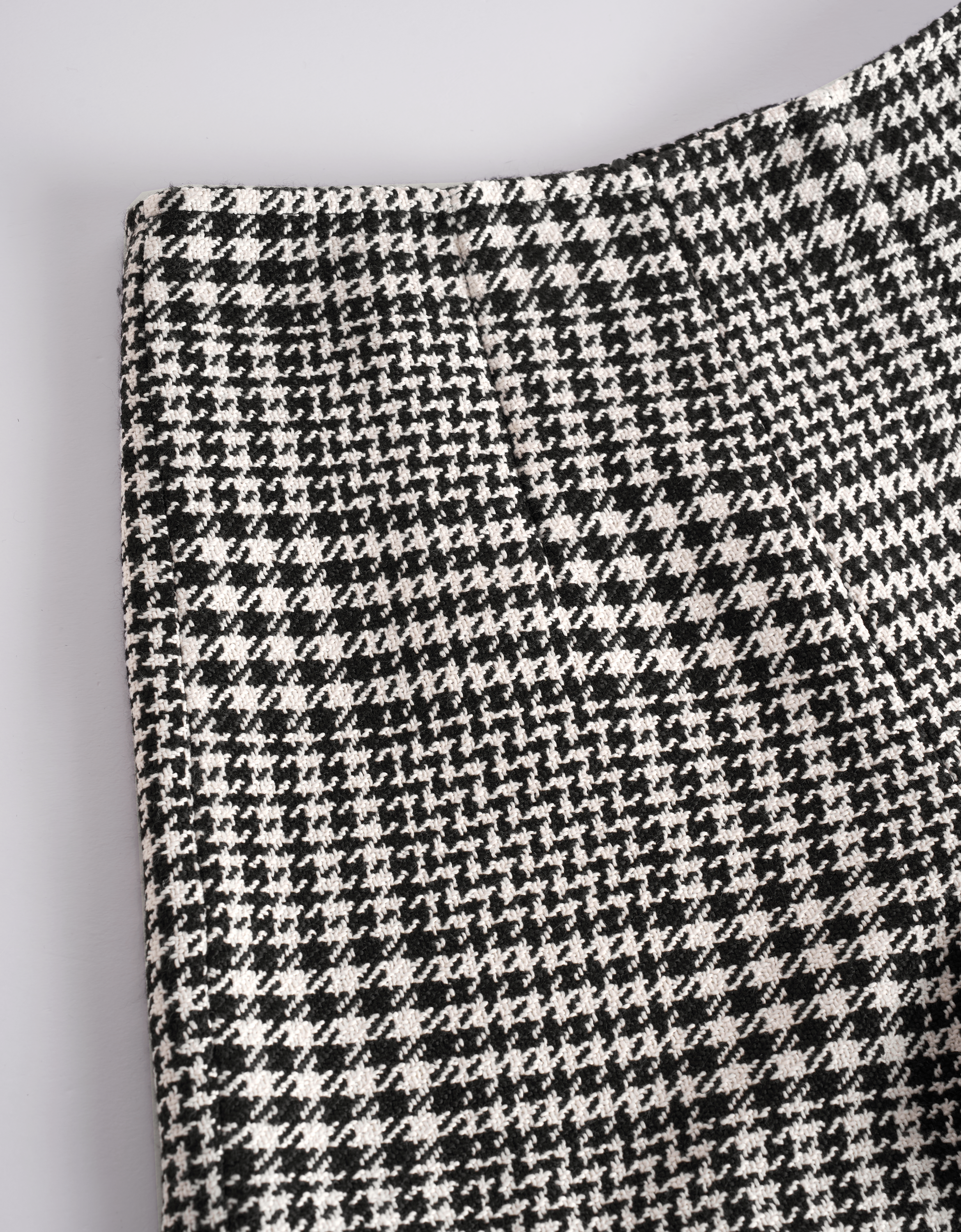 black & white(a27454)