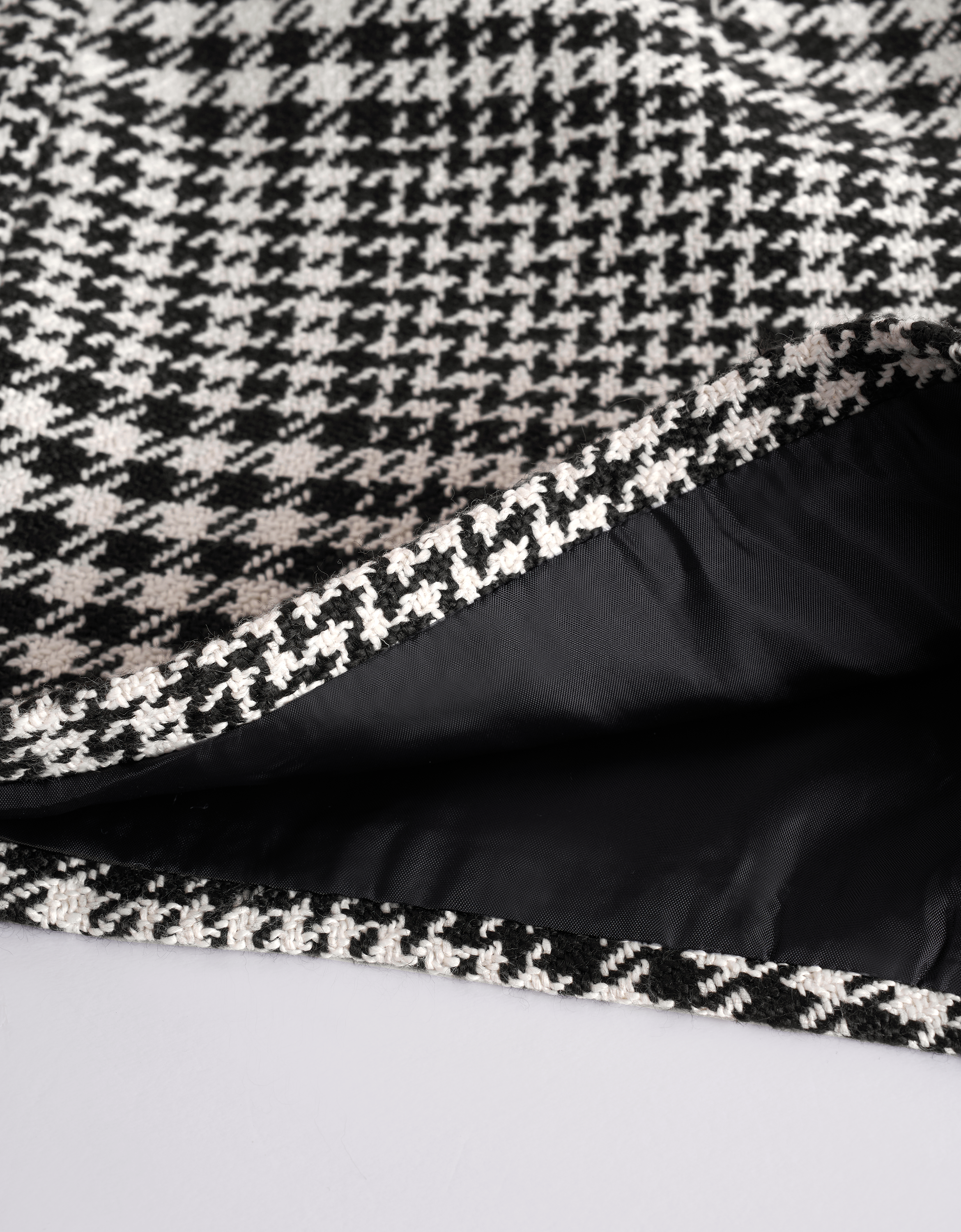 black & white(a27454)