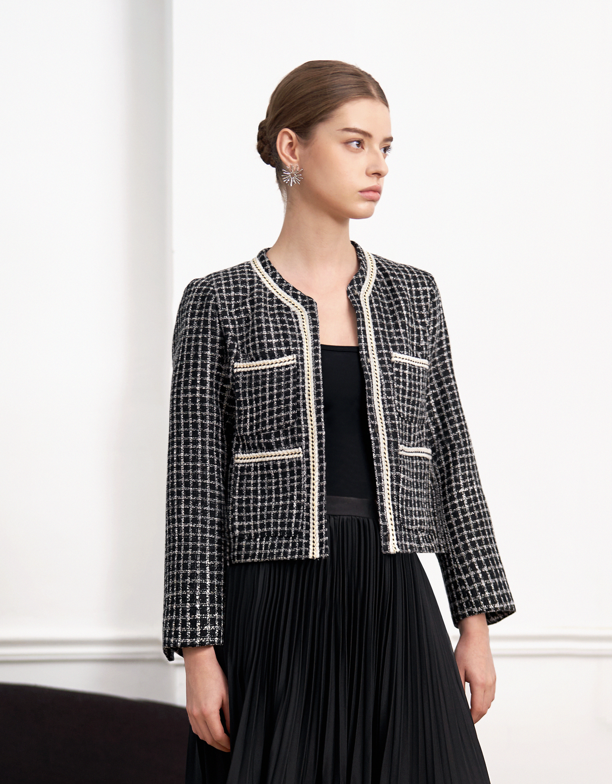 black & white(a27561)