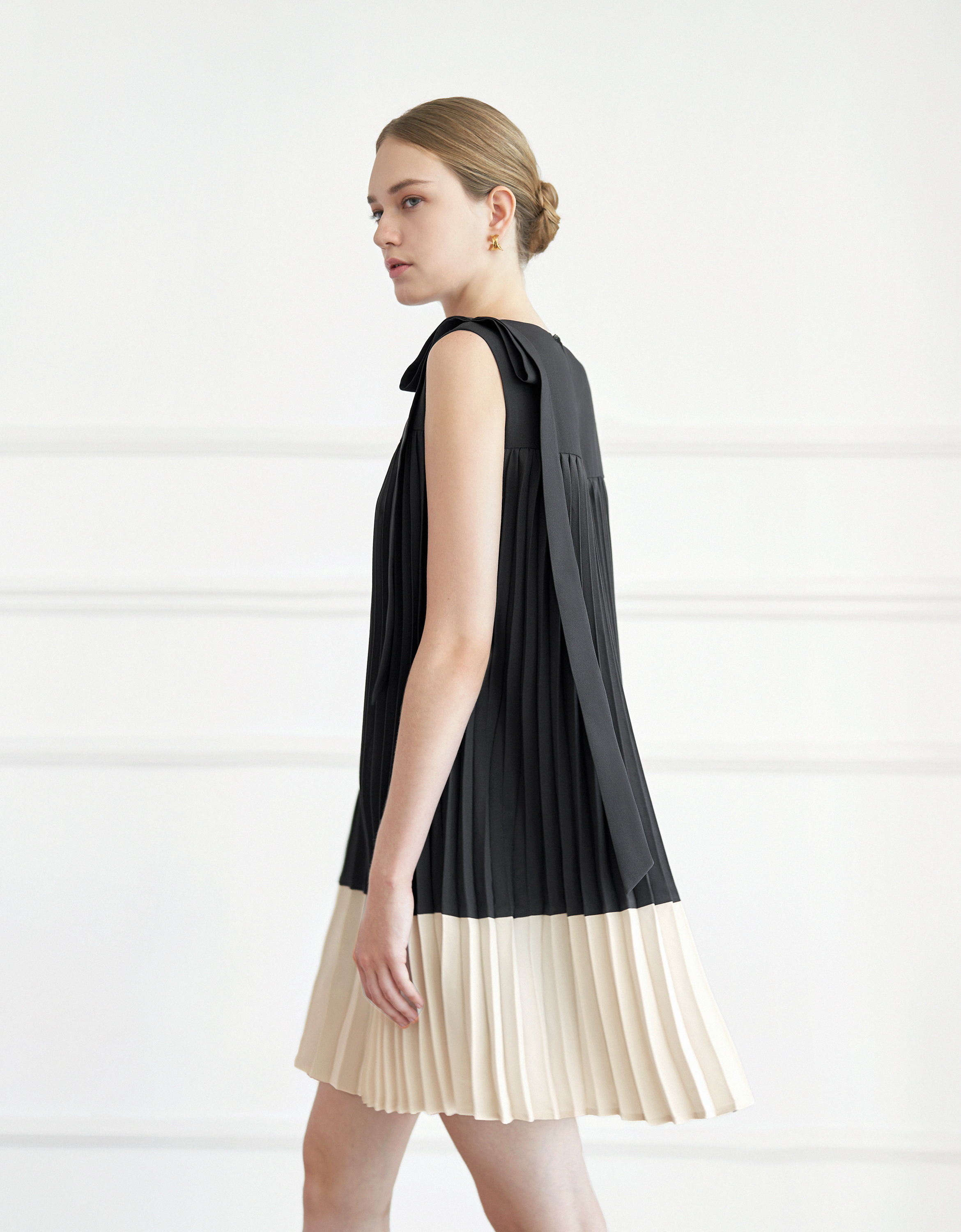 dark gray & apricot(a27698)