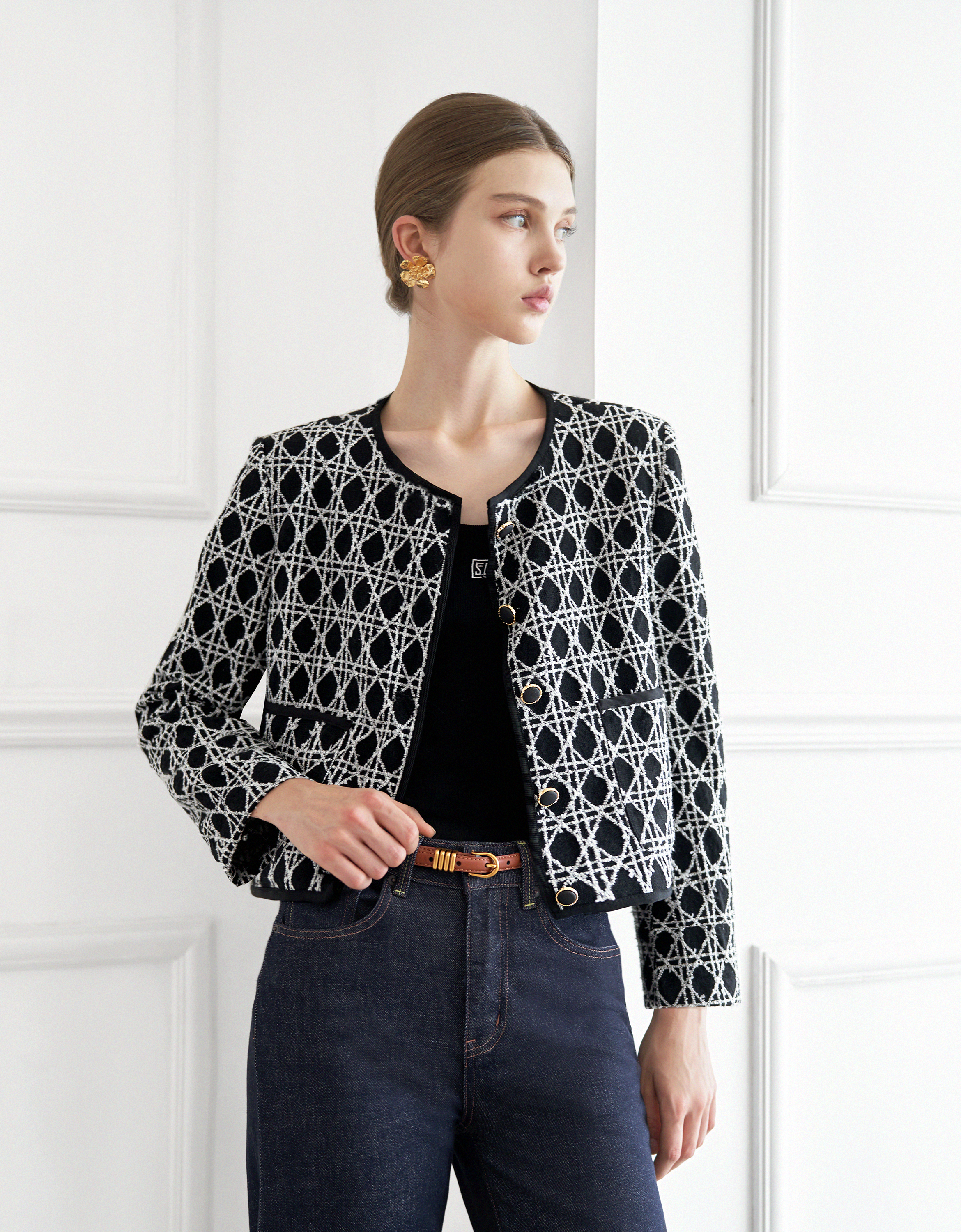 black & white(a27754)