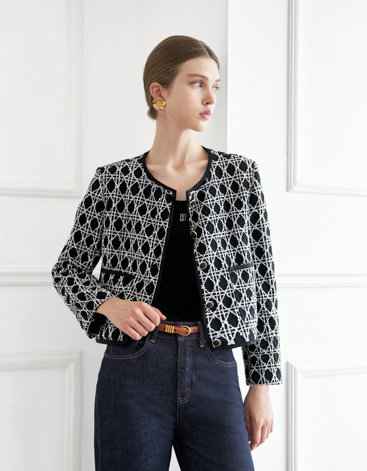 black & white(a27754)