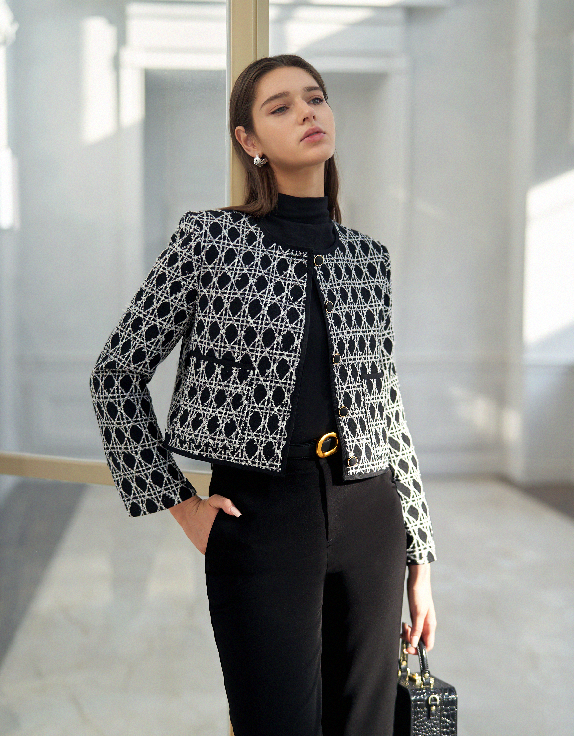 black & white(a27754)