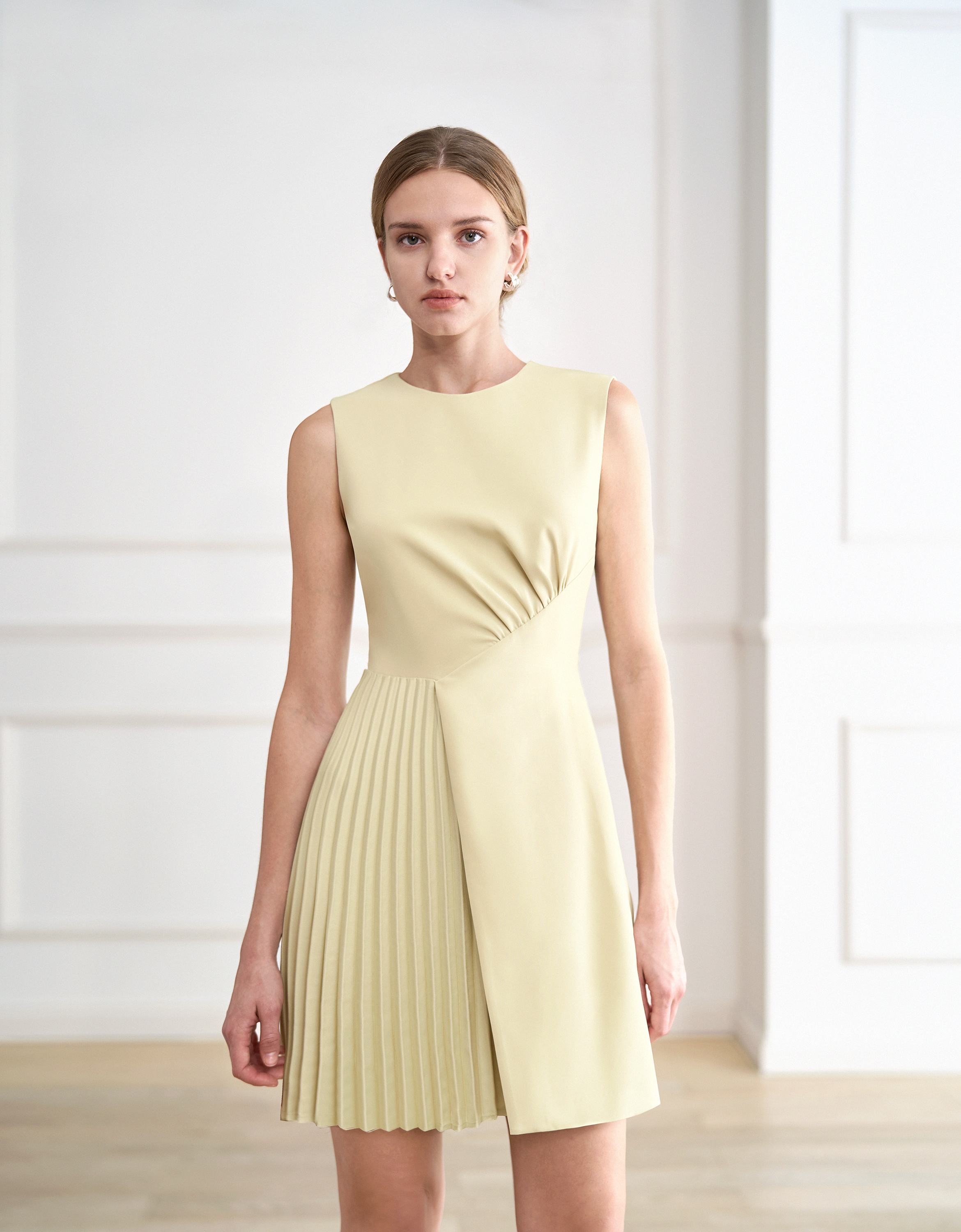 pale green