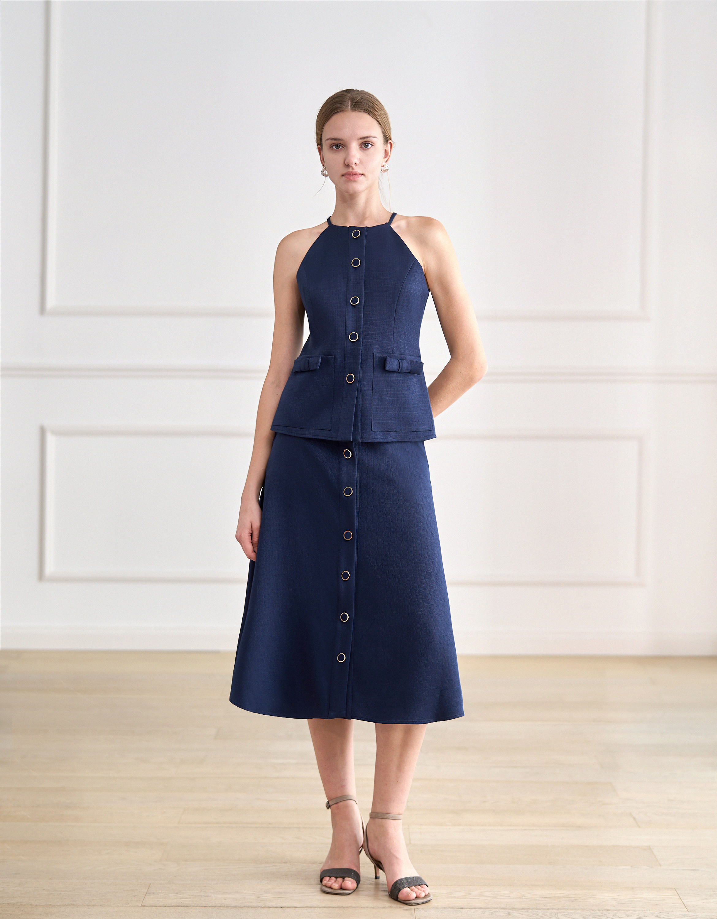 dark blue