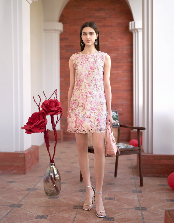 【新品未使用】 SaturdayClub ワンピース ワンピース – SaturdayClub International