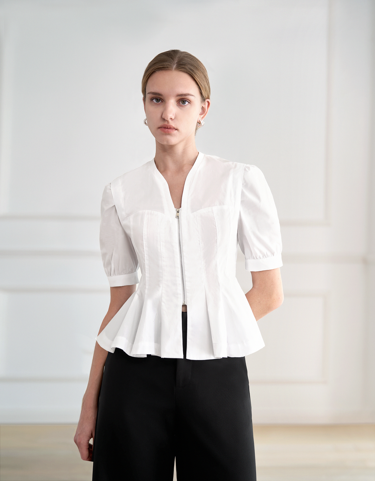 Zip Front Short Sleeve Peplum Top | SaturdayClub – SaturdayClub
