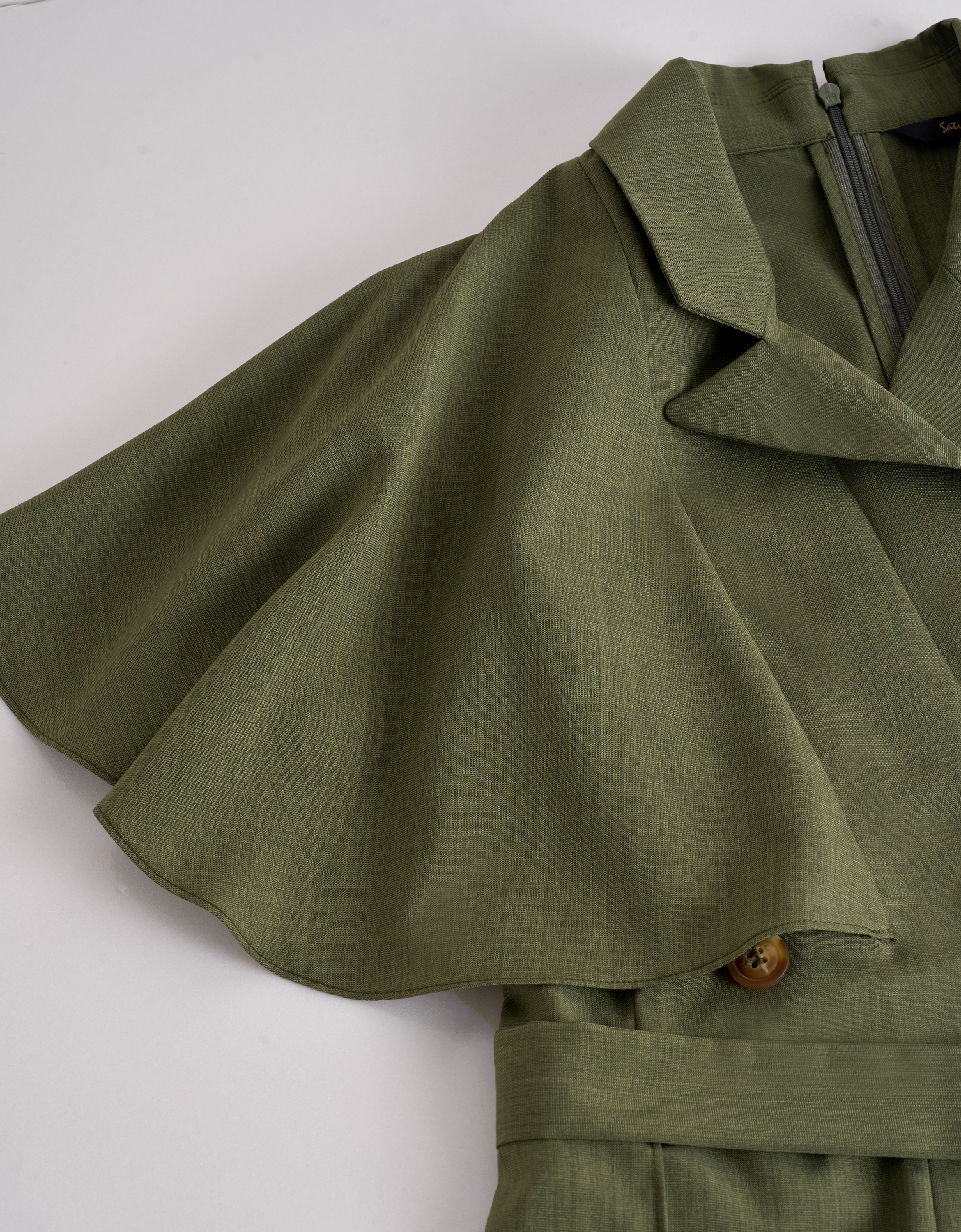 dark green