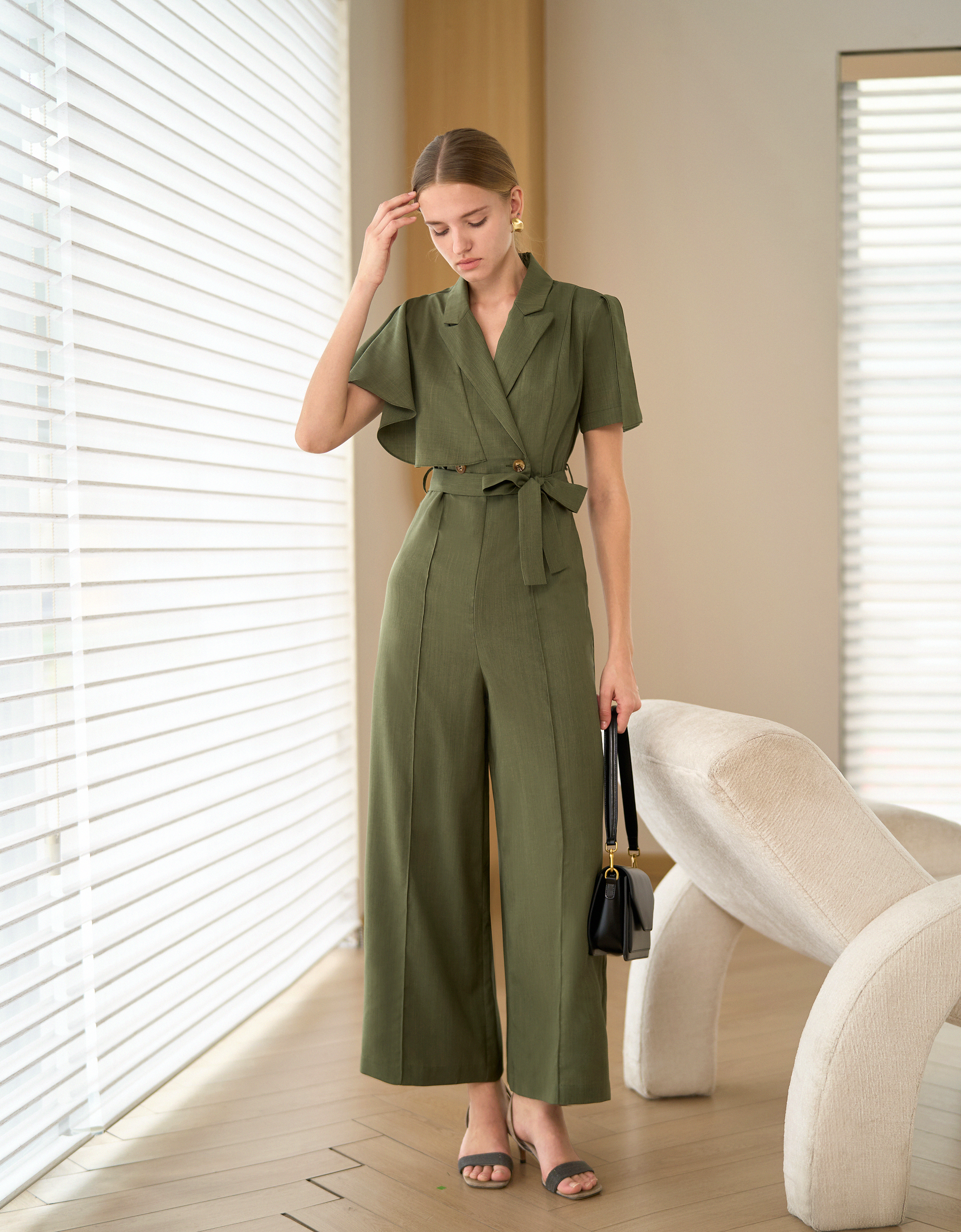 dark green