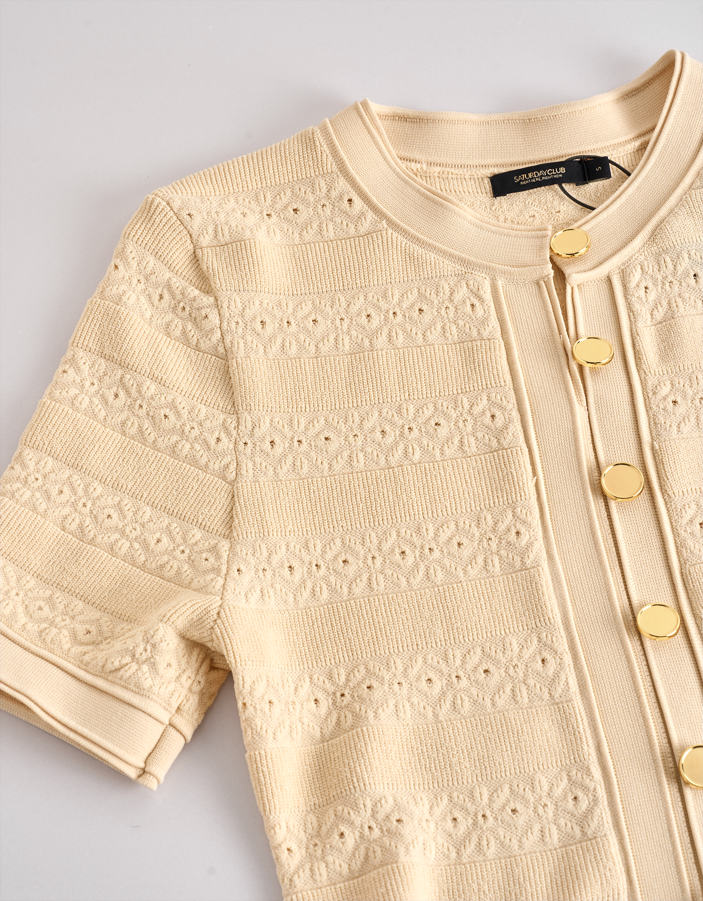 pale yellow