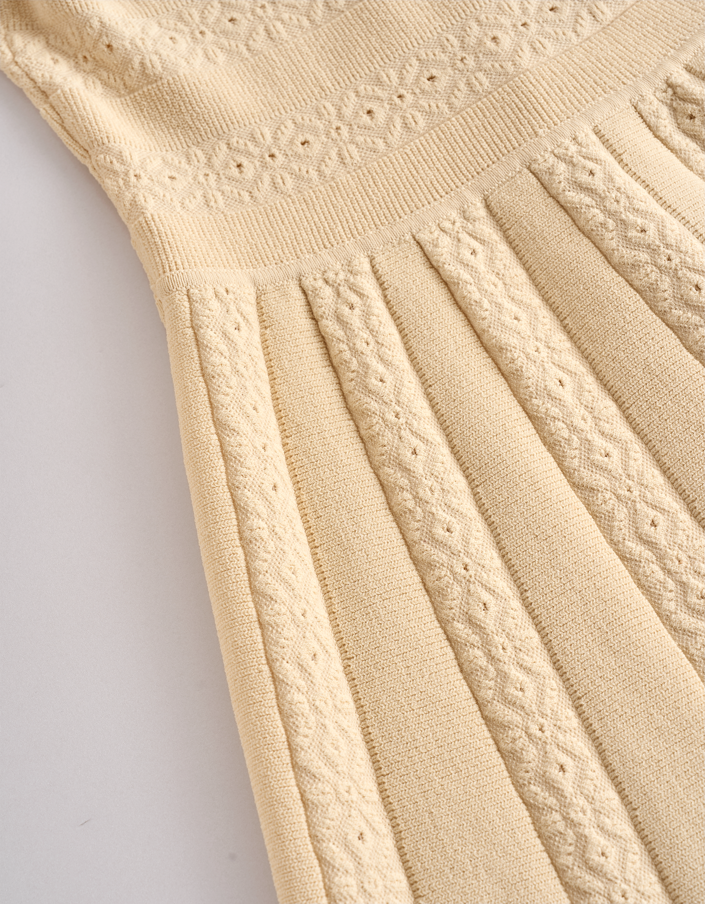 pale yellow