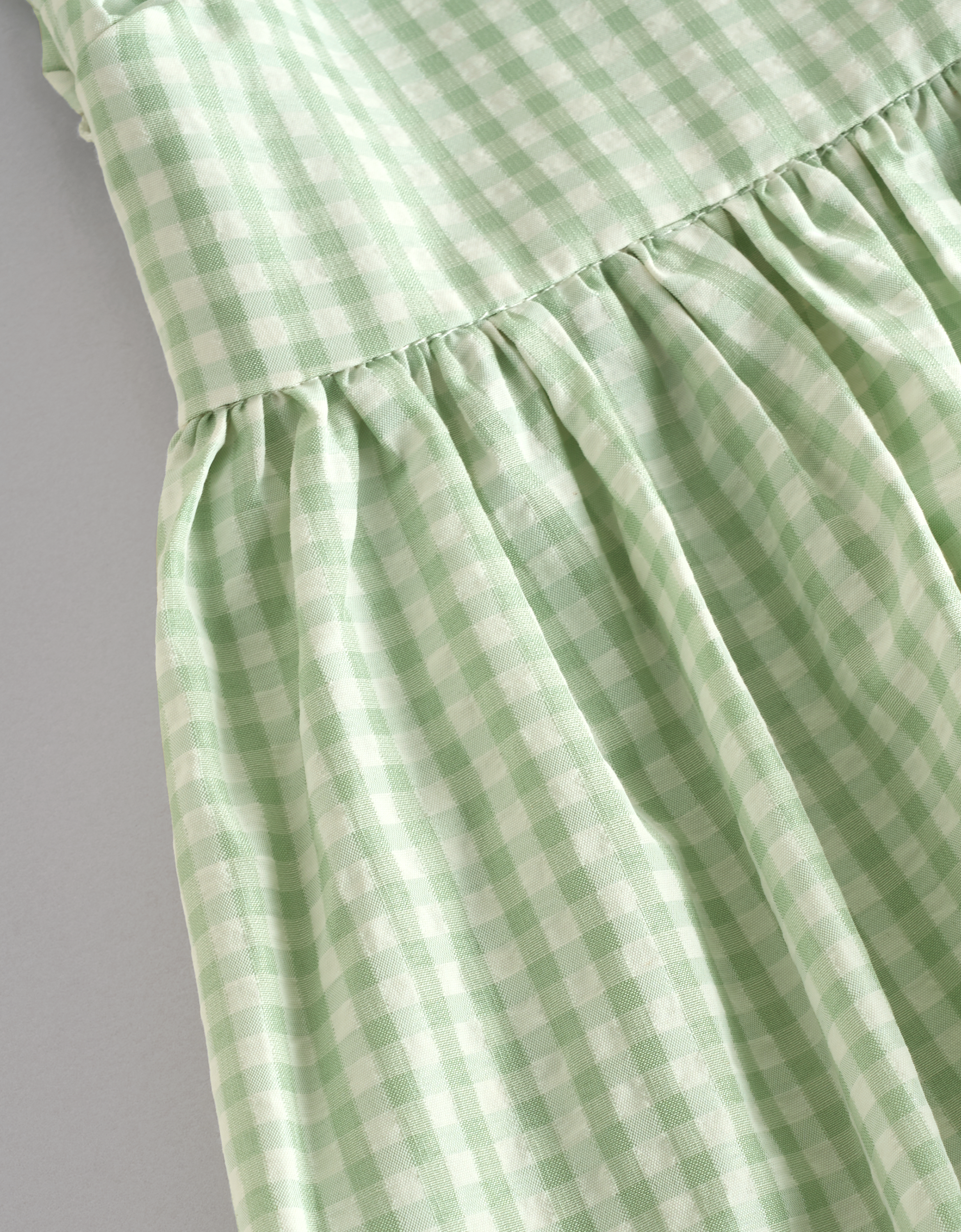 pale green