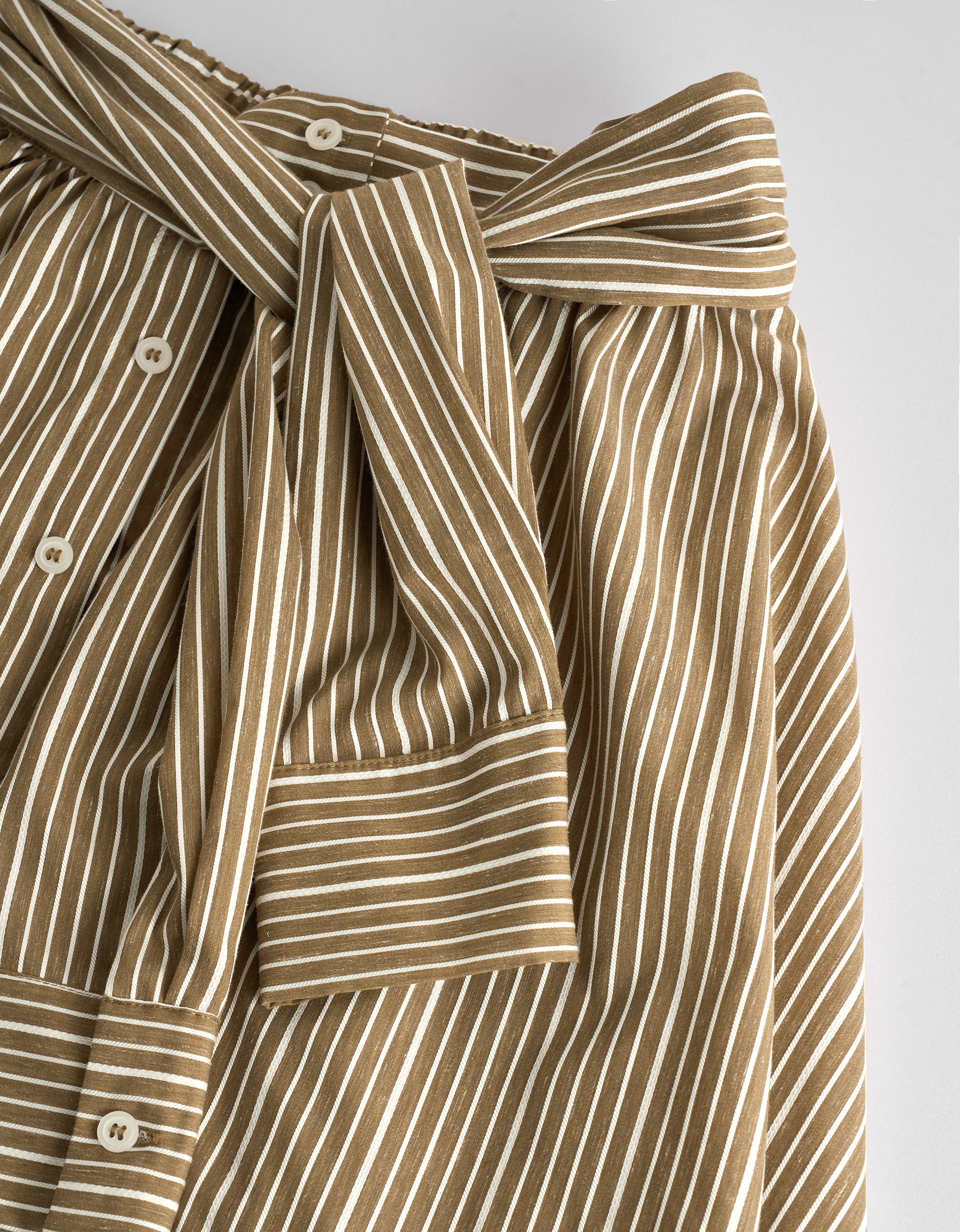 light brown(a29670)