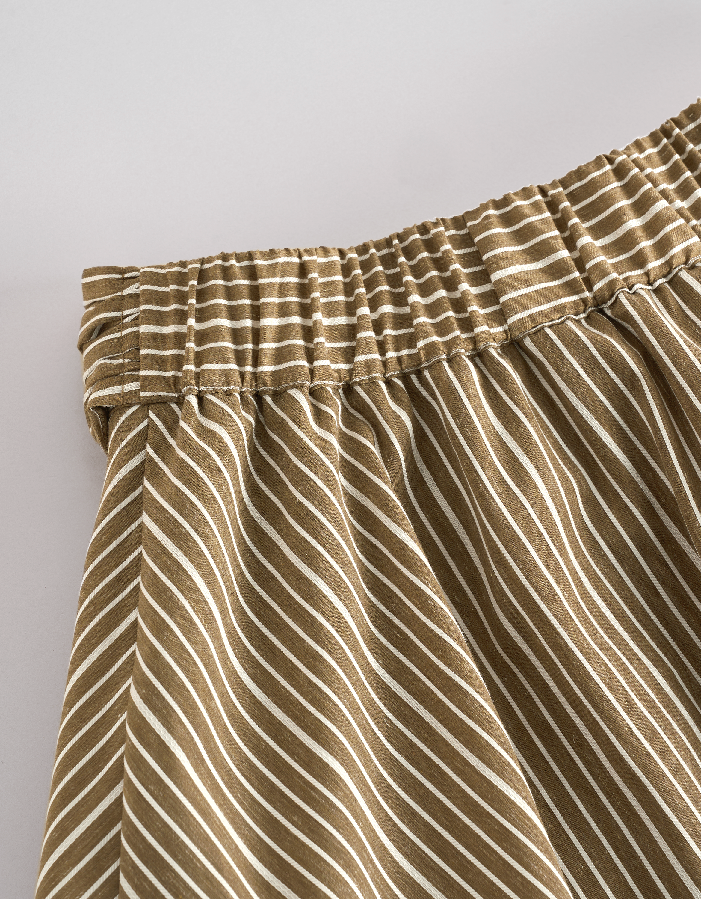 light brown(a29670)