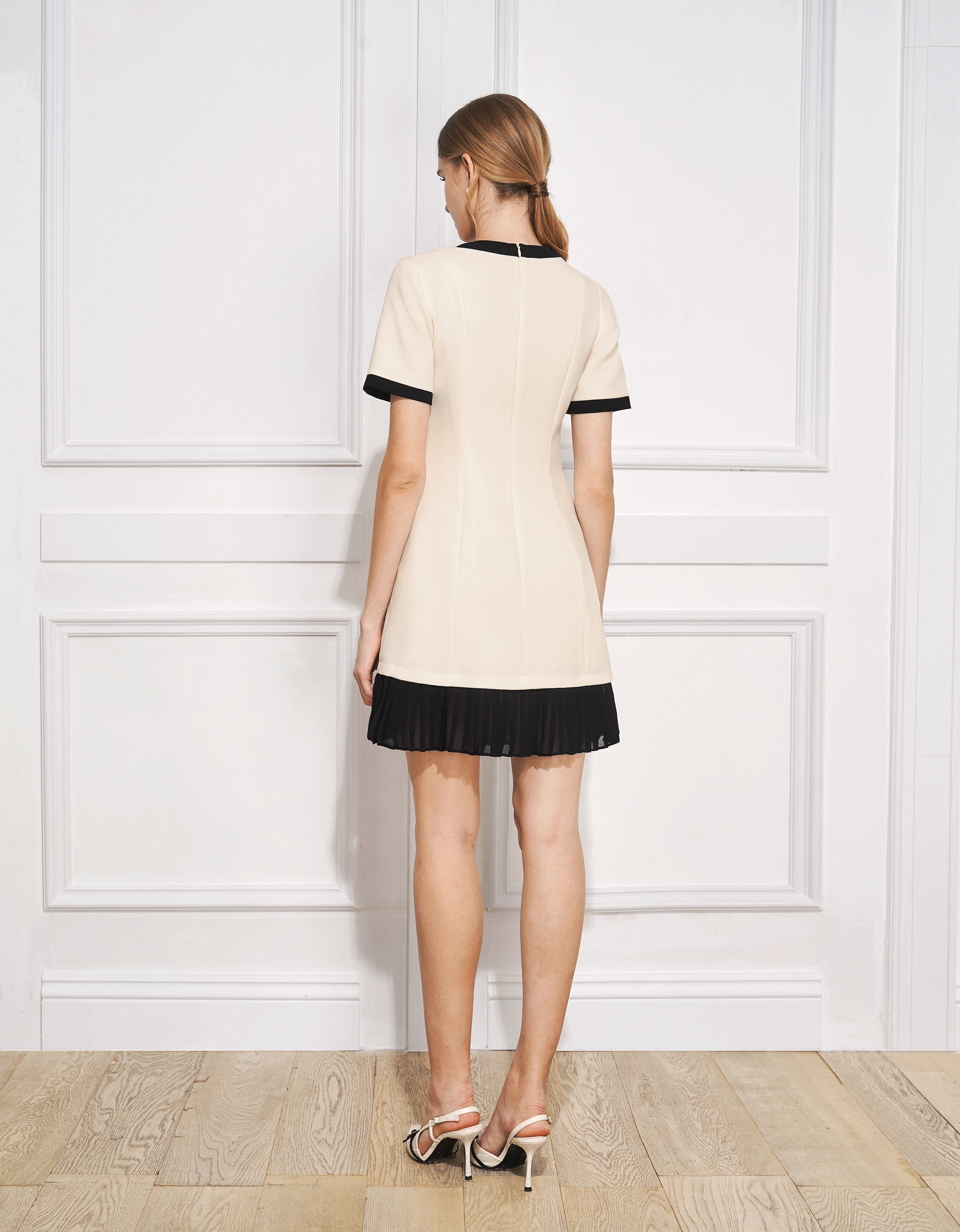 apricot & black(a29799)