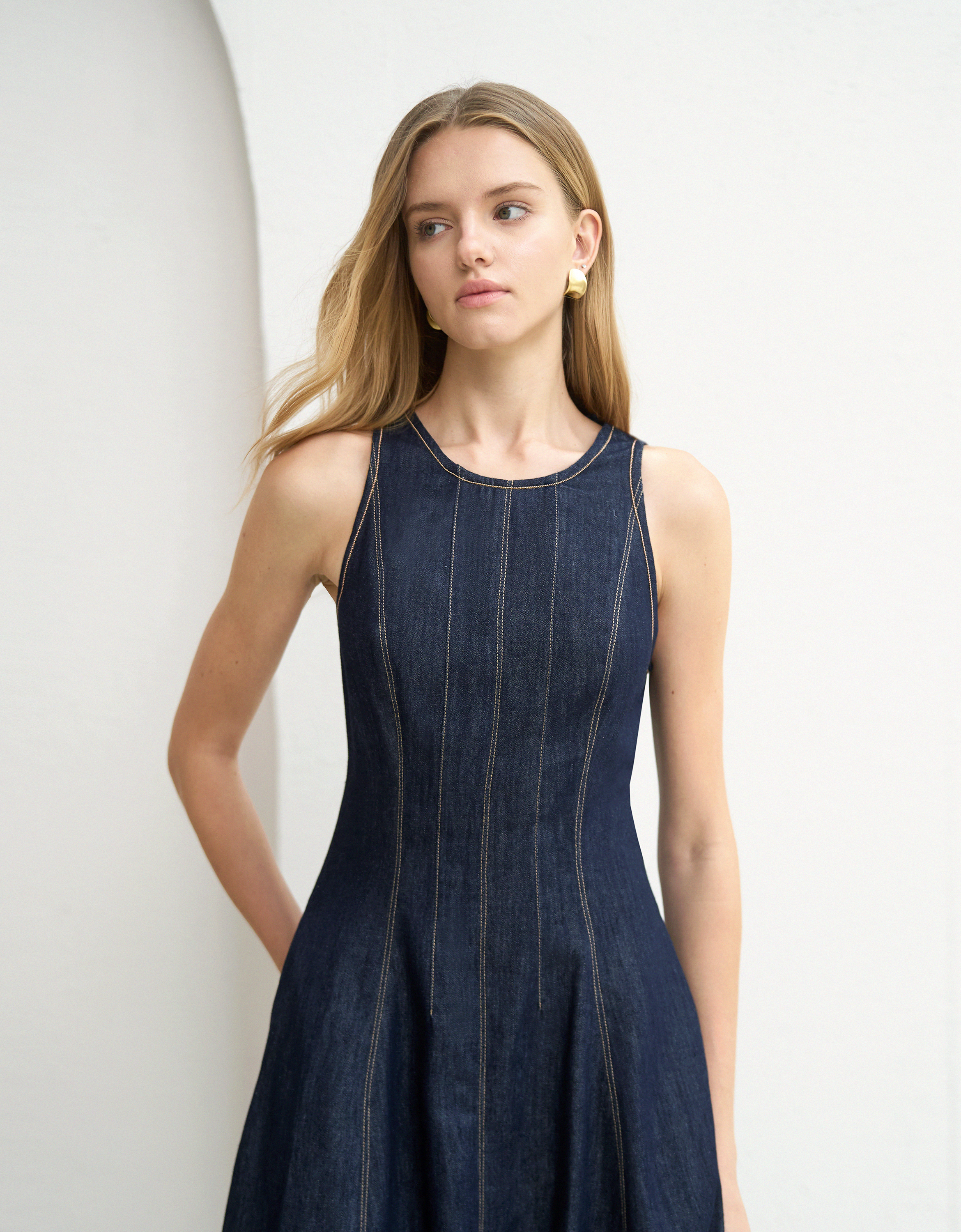 dark blue