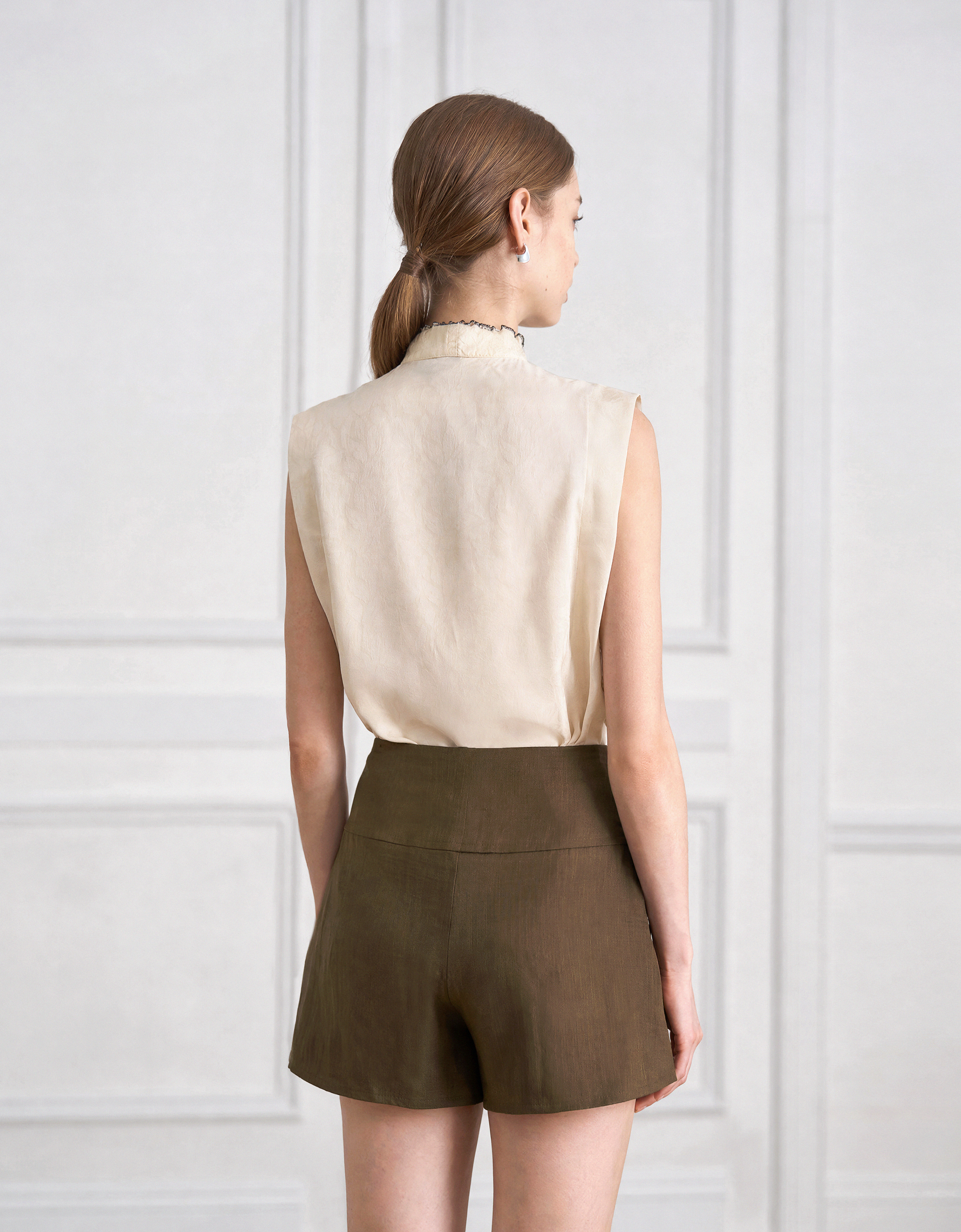 dark olive(a30083)