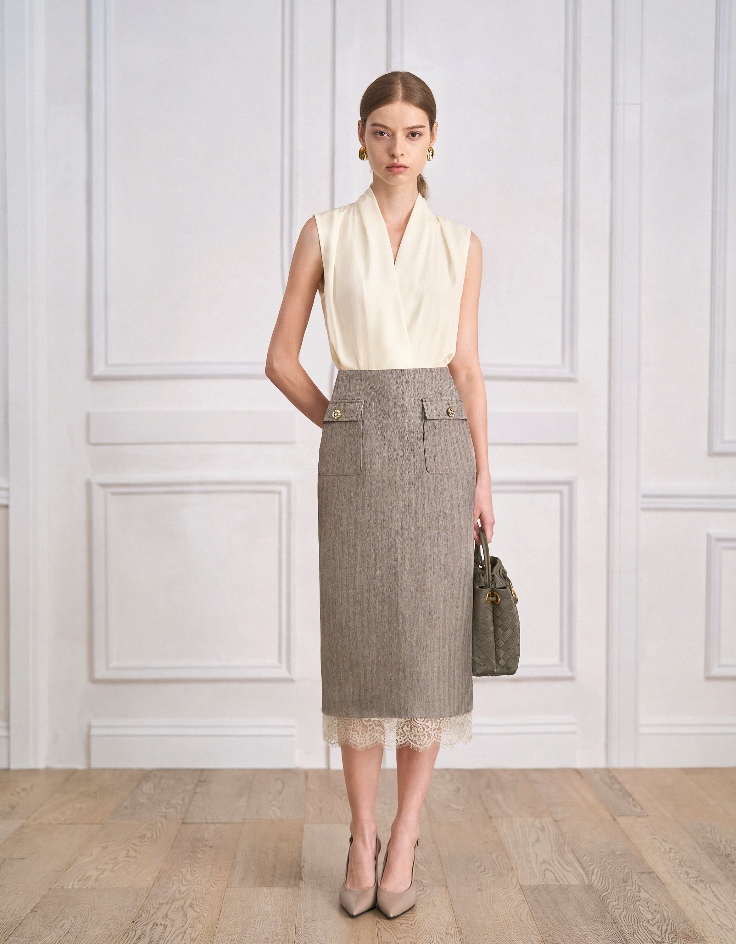 light khaki