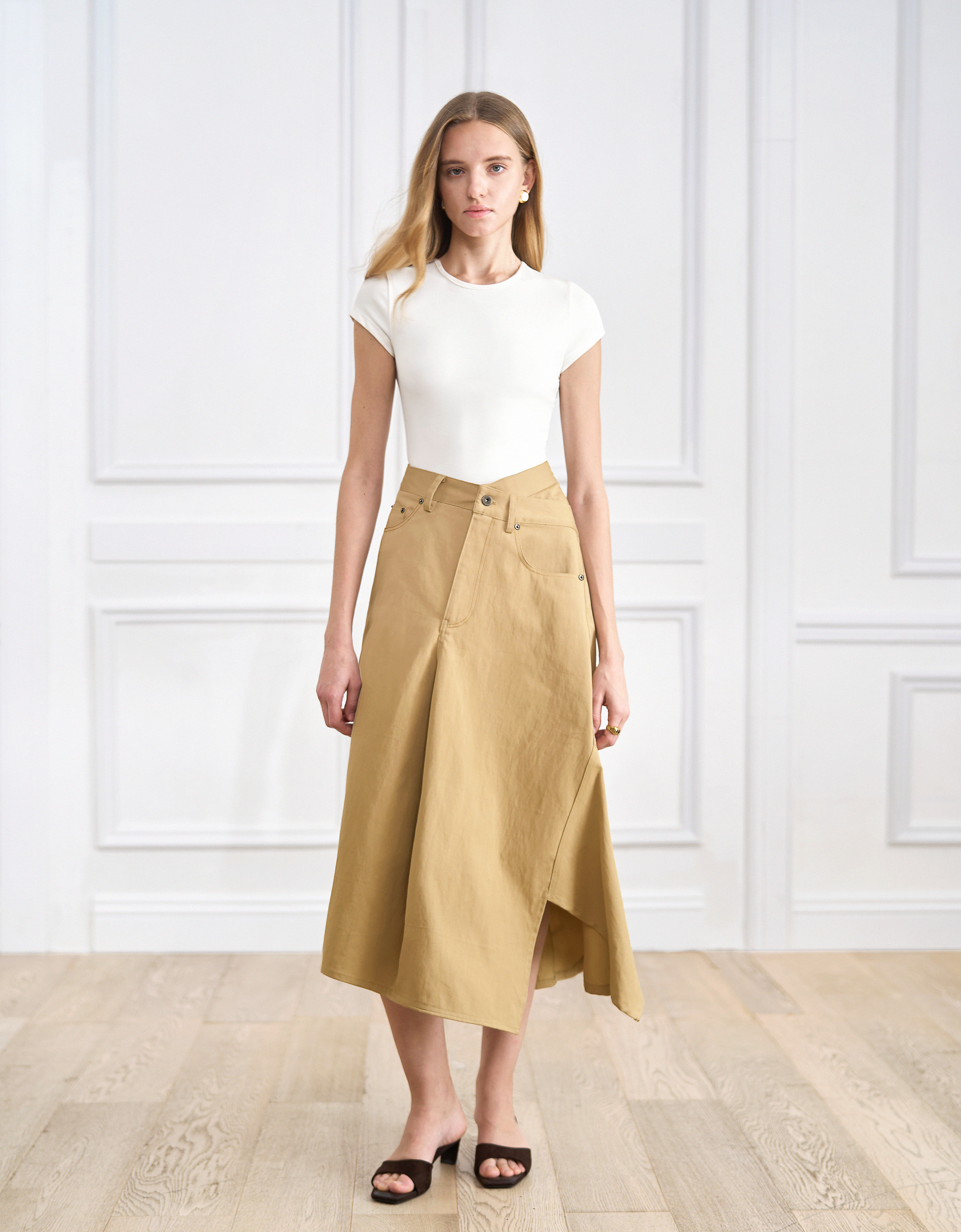 khaki
