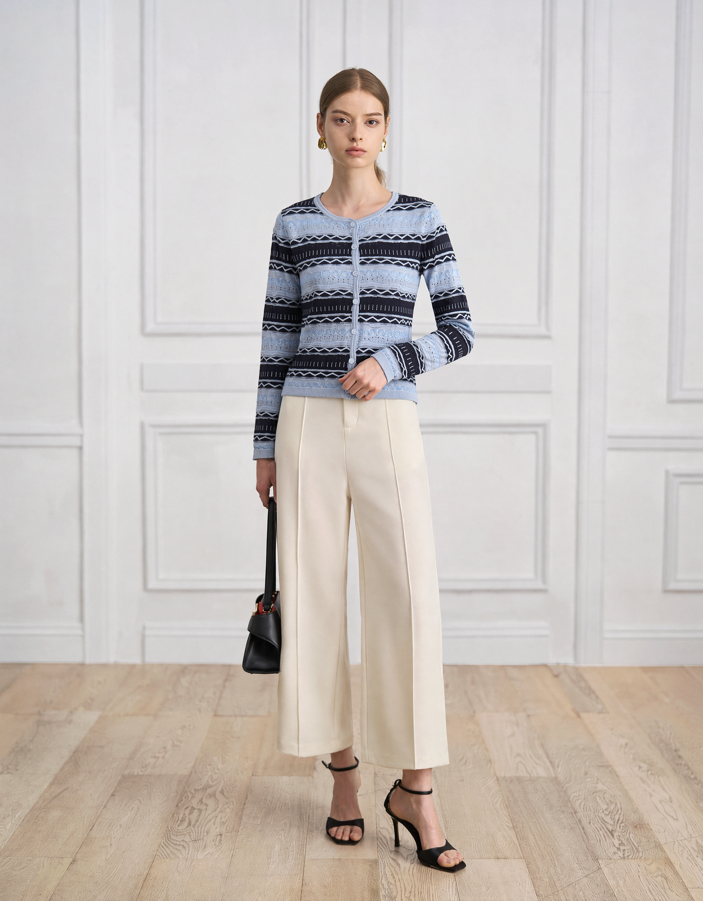 light blue & black(a30243)