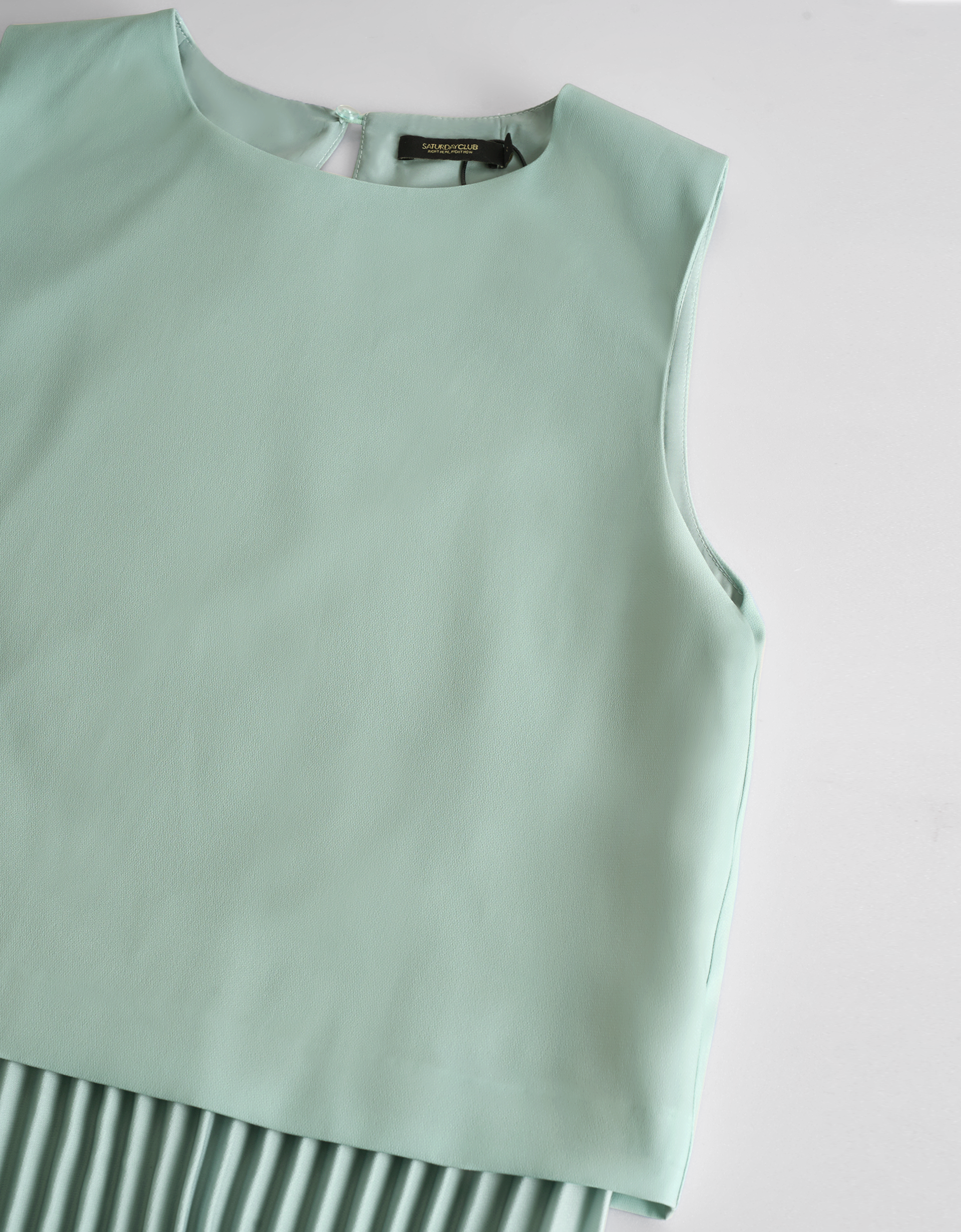 pale green