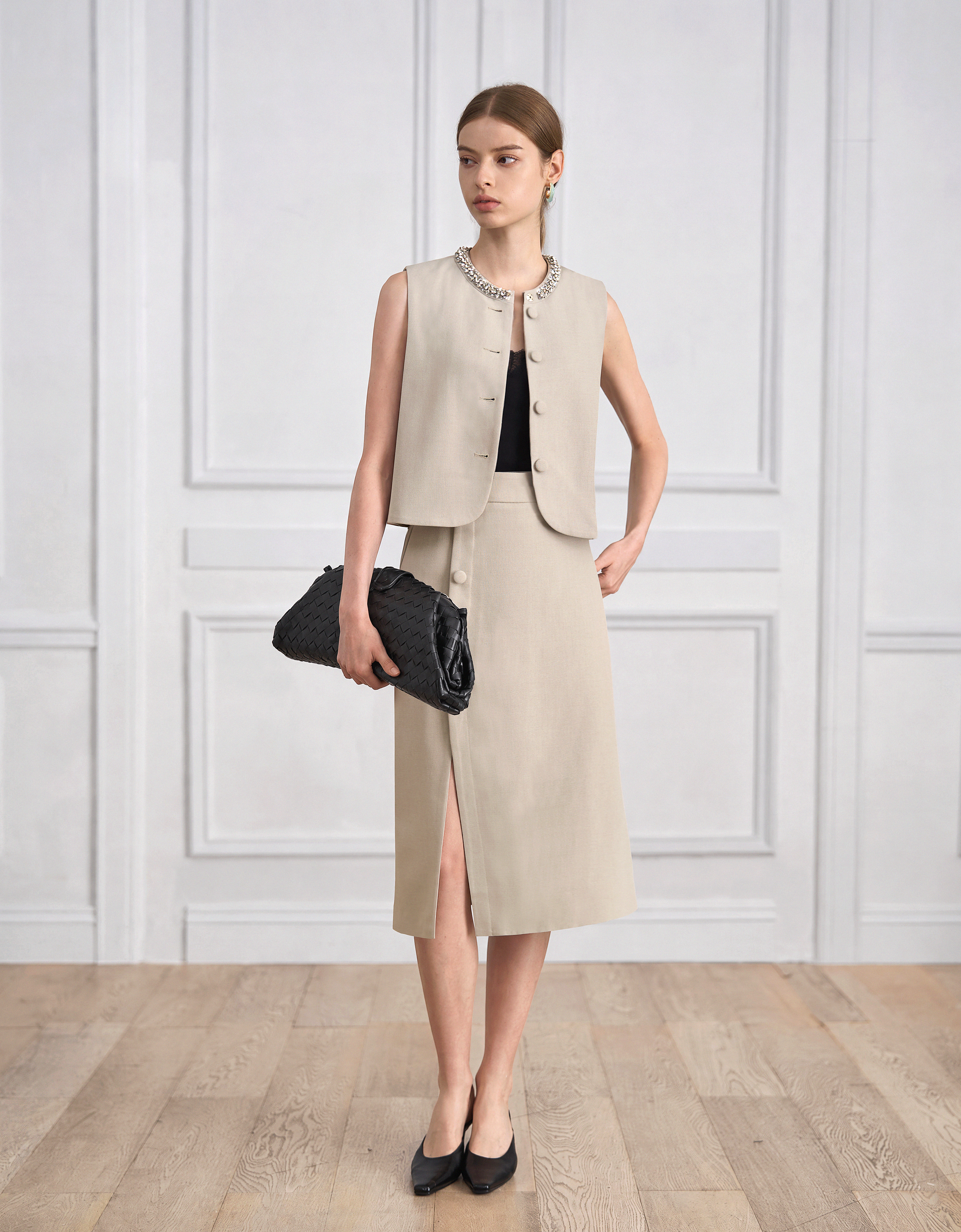 light khaki