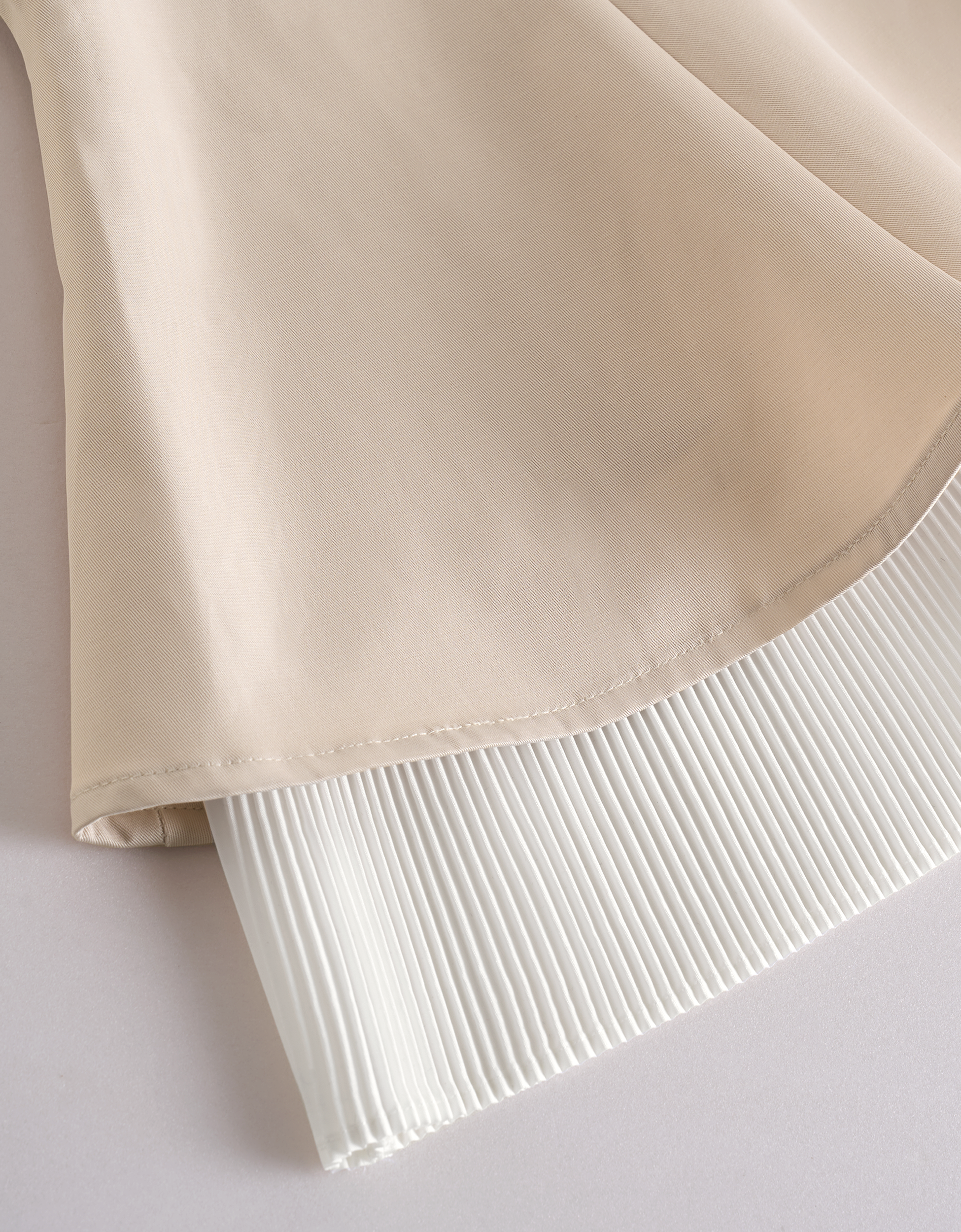 light khaki