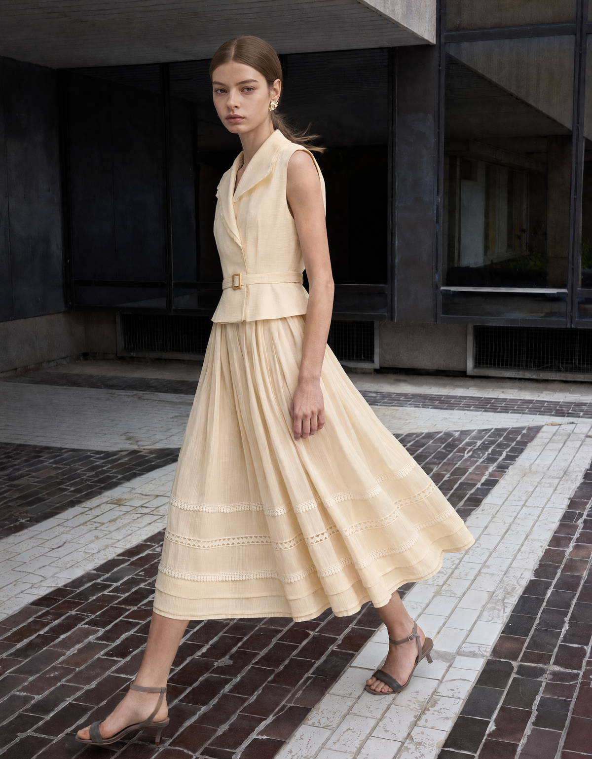 Lace Insert Sleeveless Collared Midi Dress | SaturdayClub