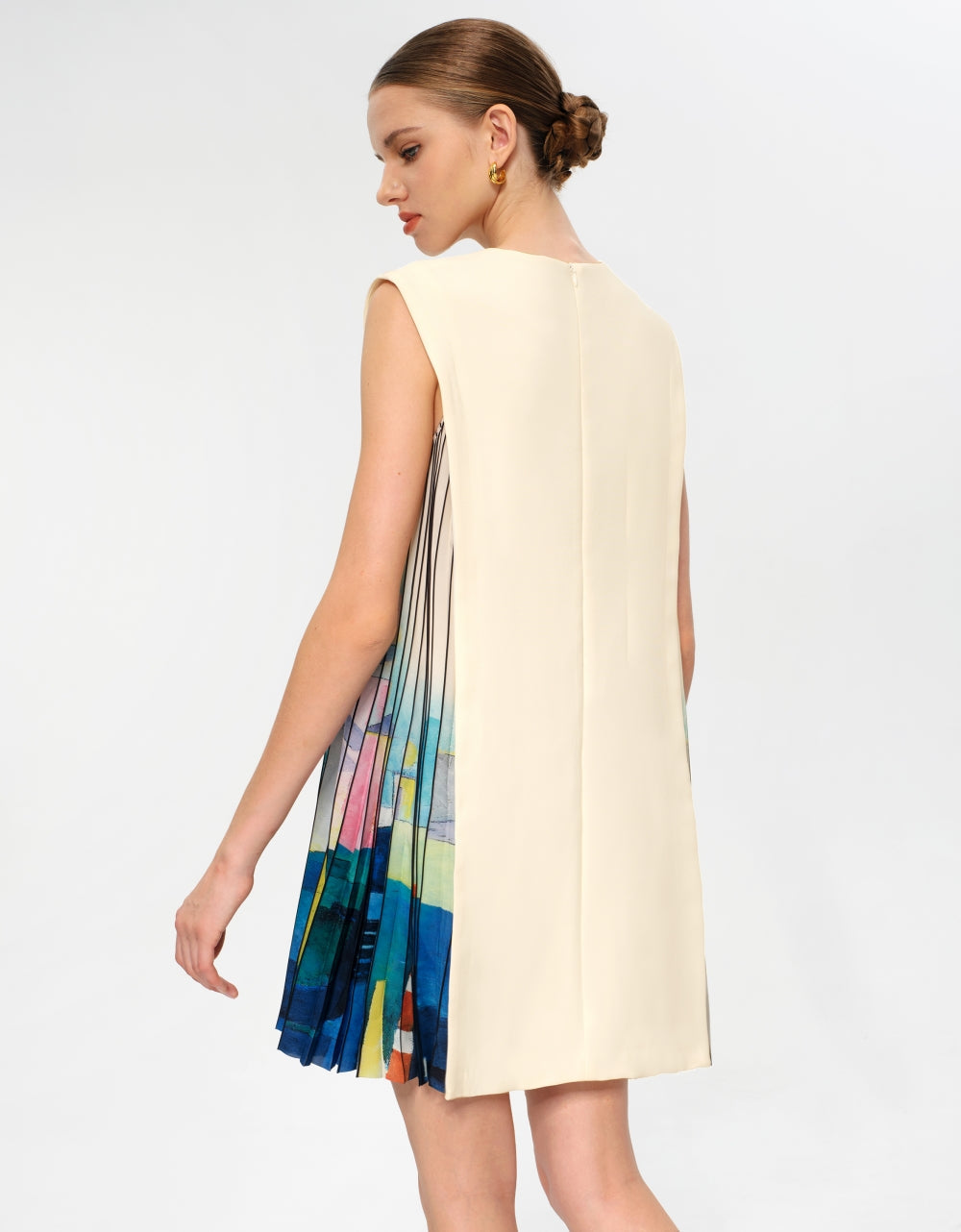 Side Printed Pleated Shift Dress – SaturdayClub International